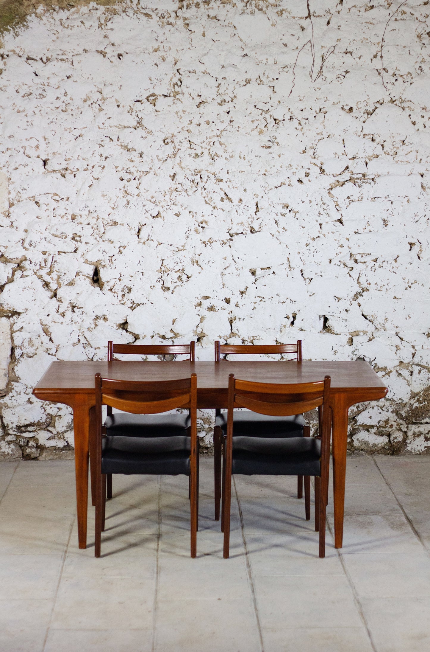 Table scandinave en teck avec rallonges par Johannes Andersen, 1960