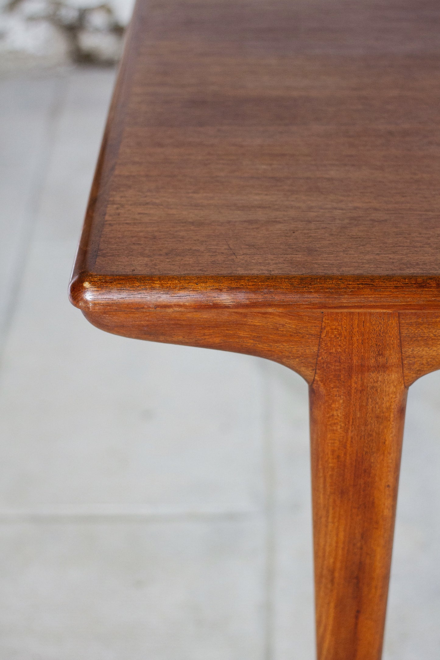 Table scandinave en teck avec rallonges par Johannes Andersen, 1960