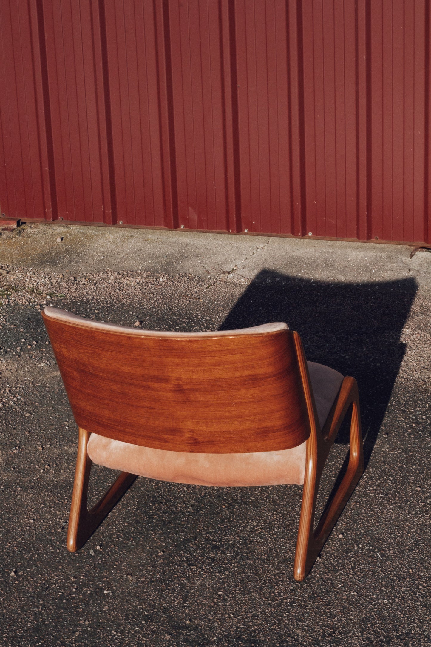 Paire de fauteuils lounge "traineau" Baumann, 1960