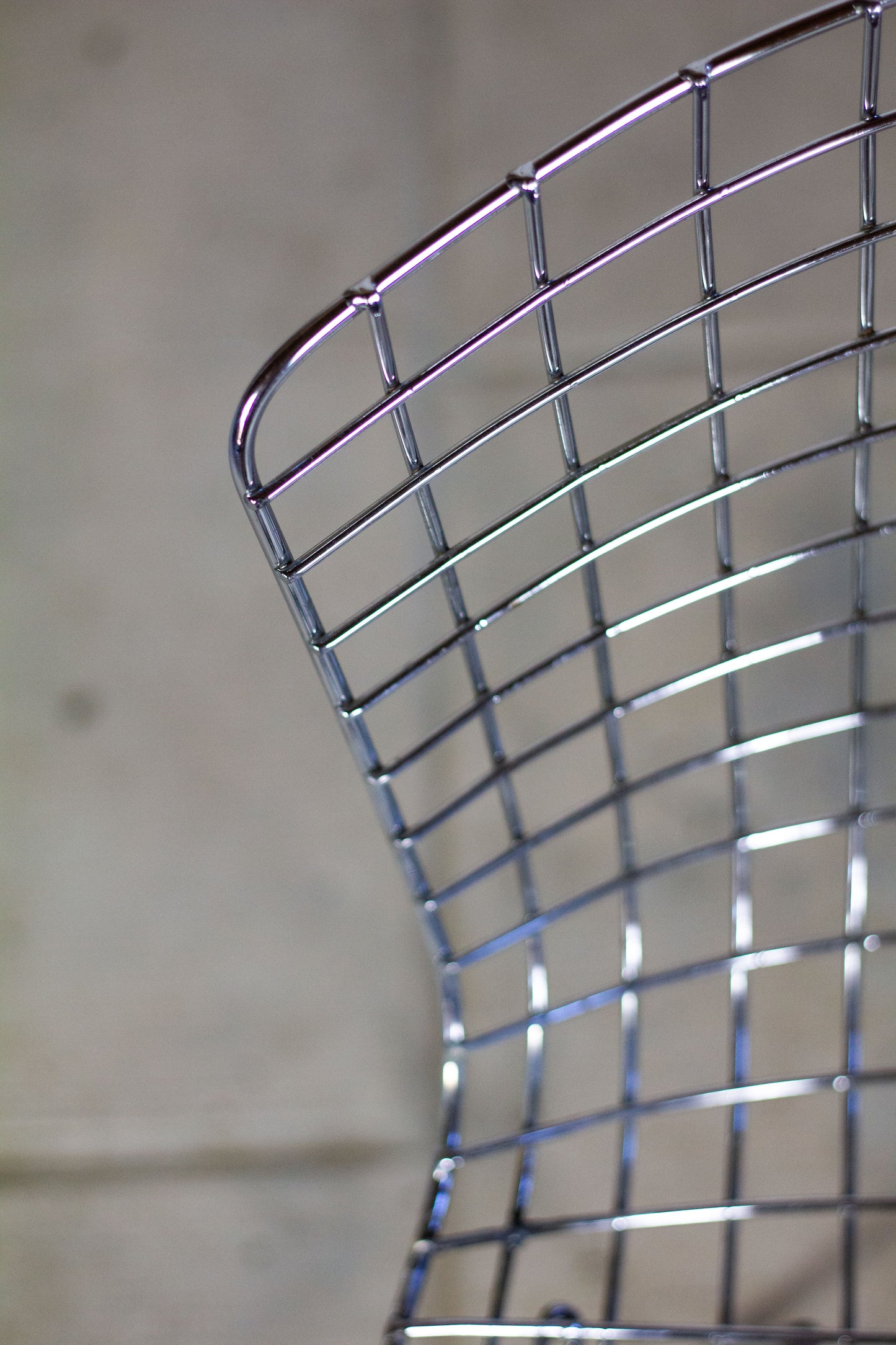 Chaise Wire chrome par Harry Bertoia pour Knoll, 1980