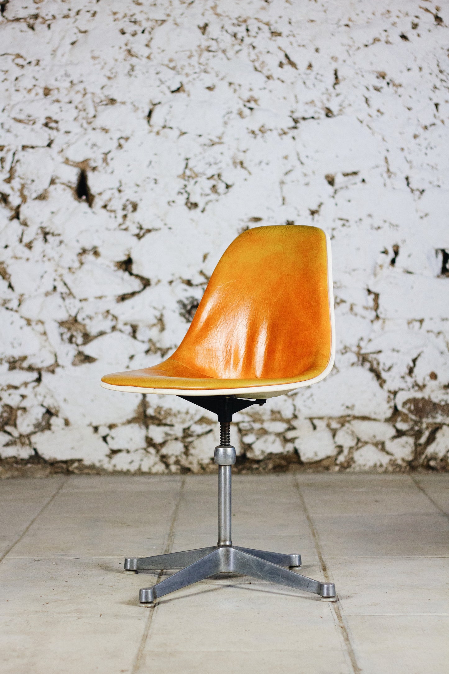 Chaise de bureau Charles & Ray Eames pour Herman Miller