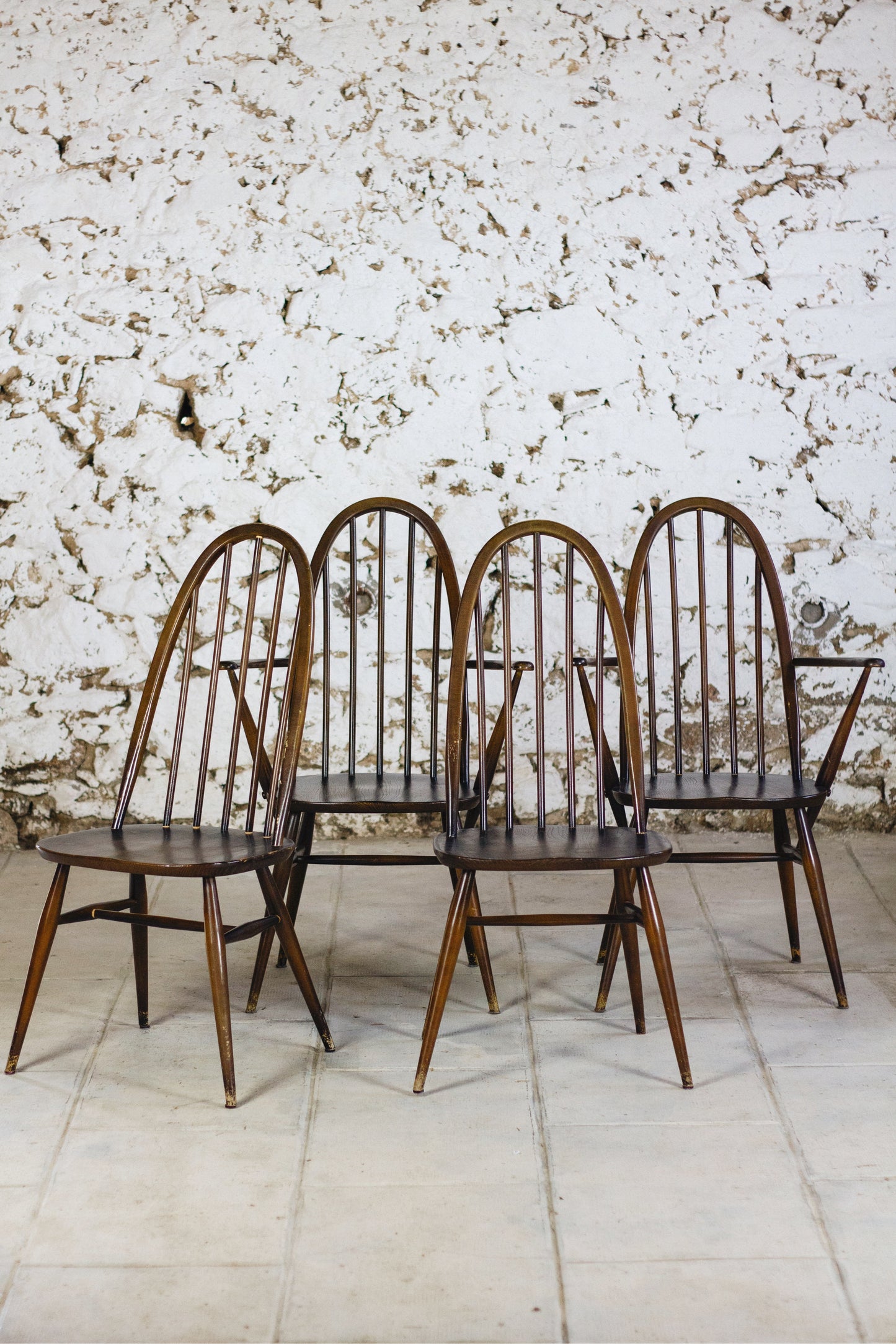 Fauteuils et chaises Ercol modèle "QUAKER", 1960