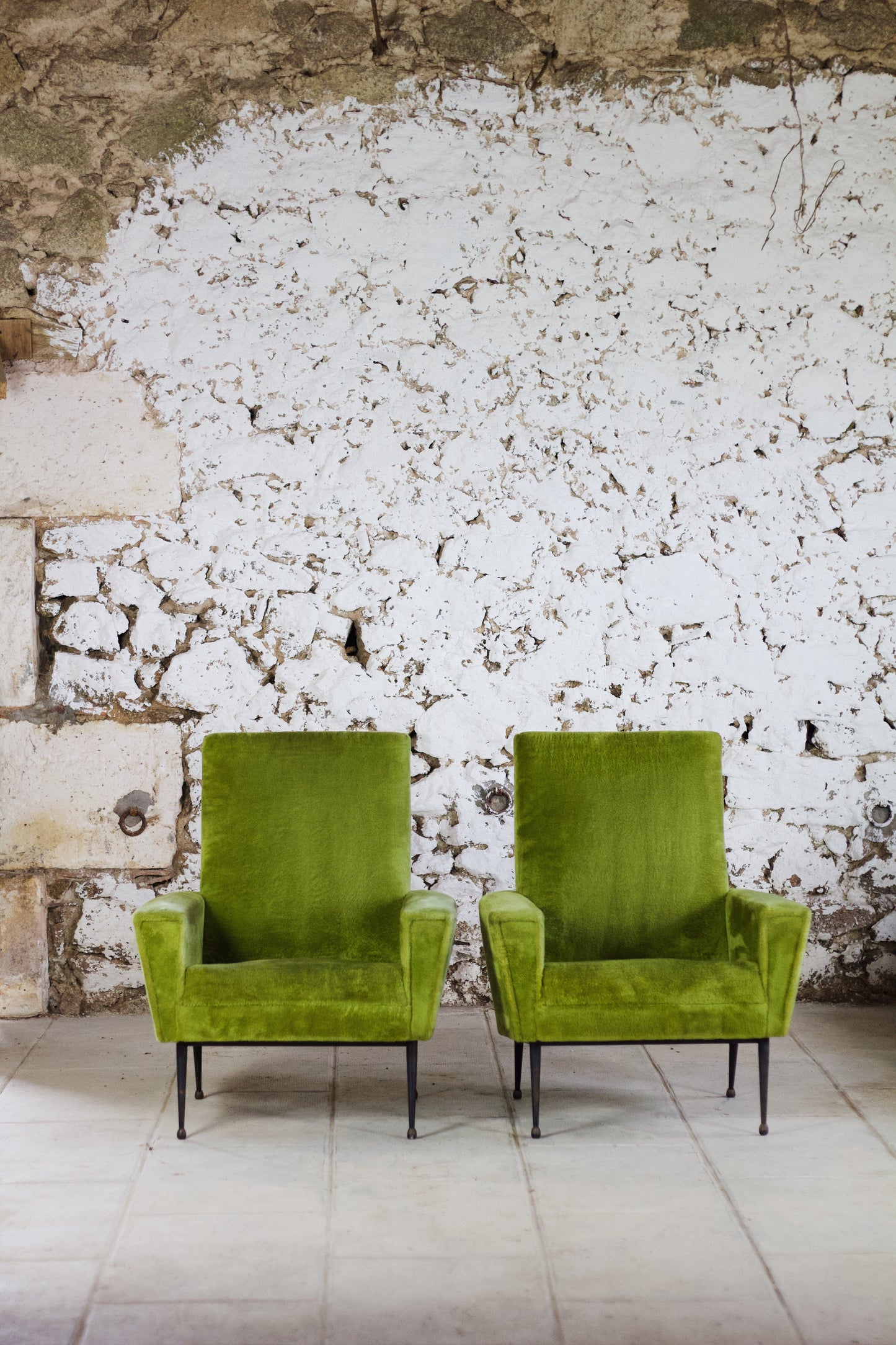 Paire de fauteuils vintage velours vert, 1950