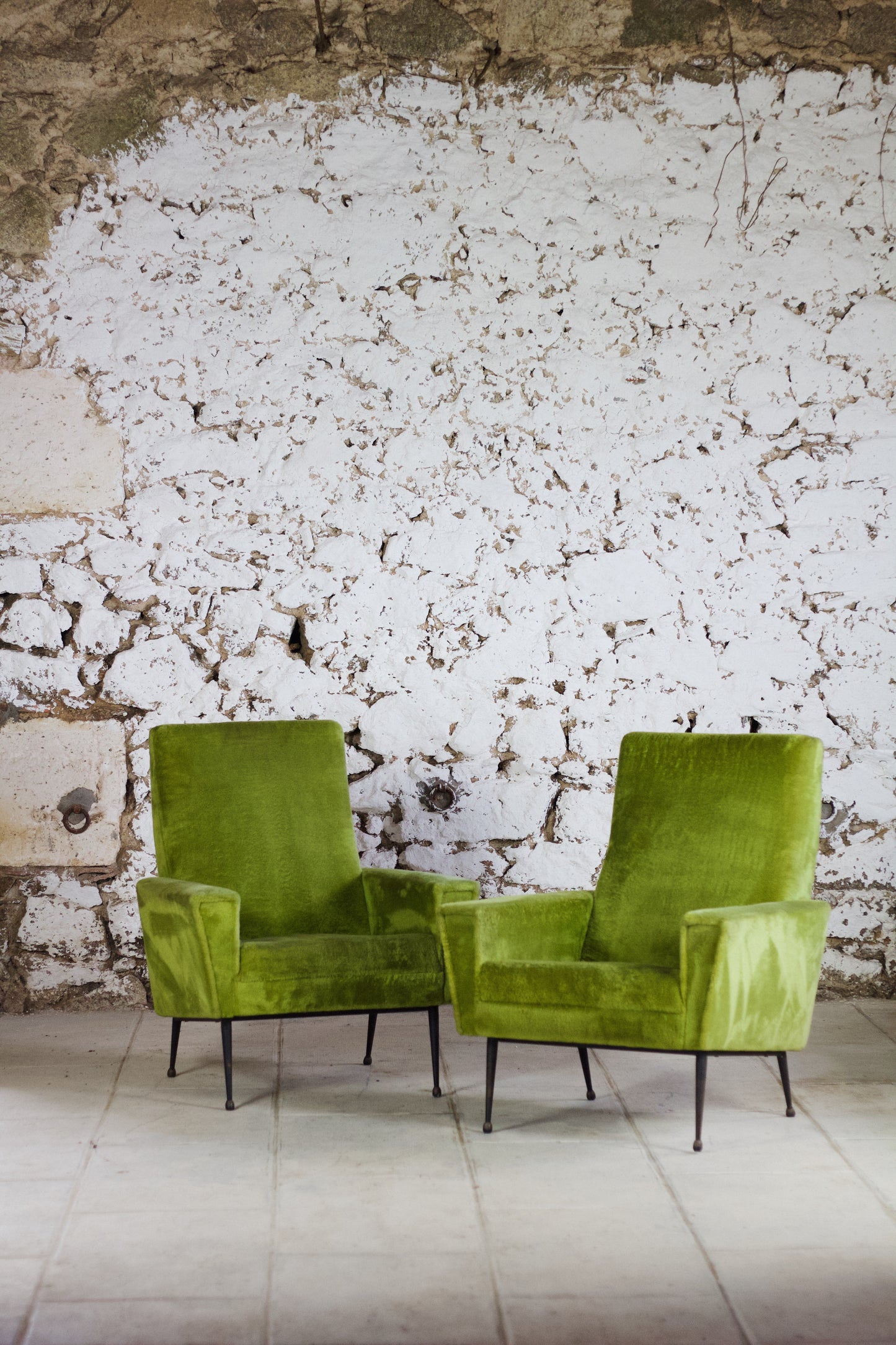 Paire de fauteuils vintage velours vert, 1950