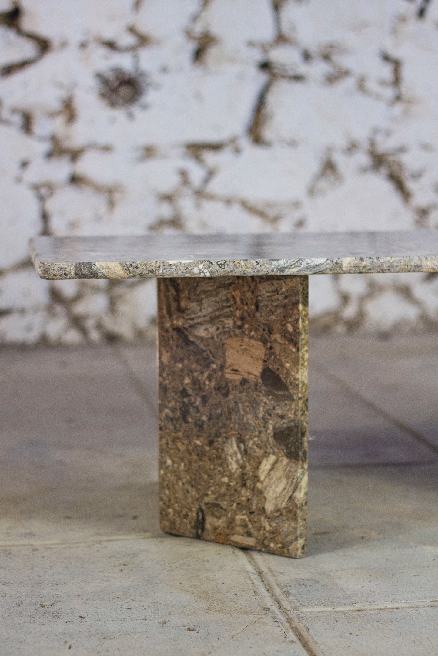 Table basse en travertin terrazzo, 1970