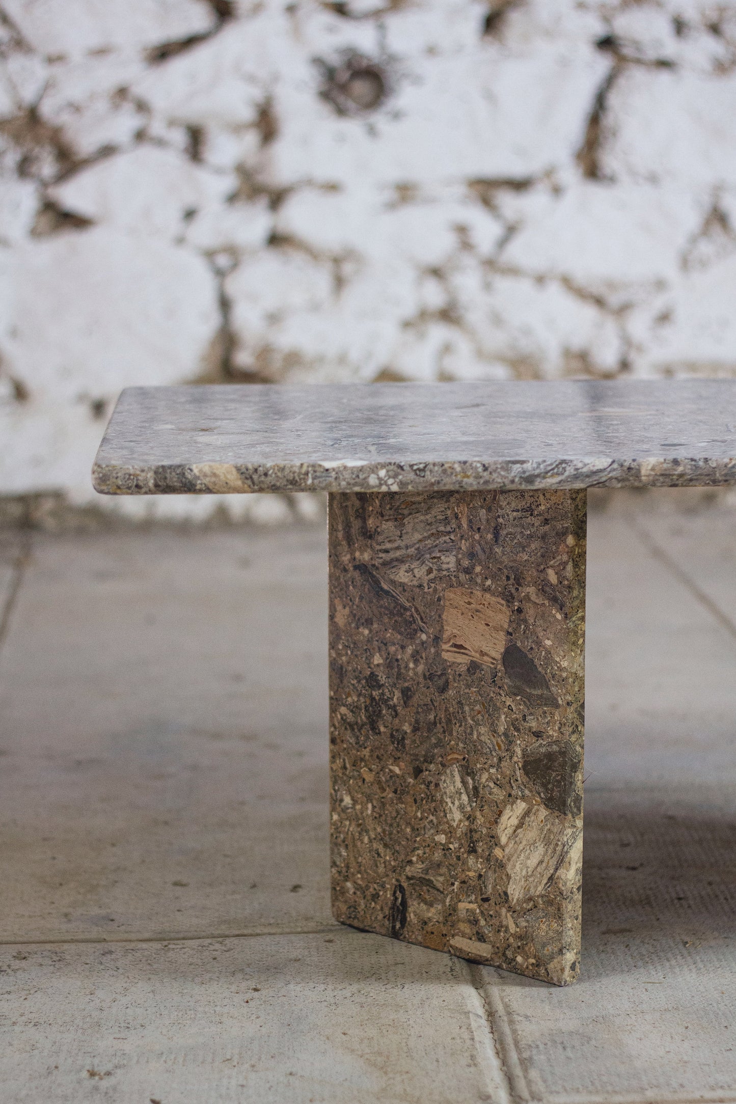 Table basse en travertin terrazzo, 1970