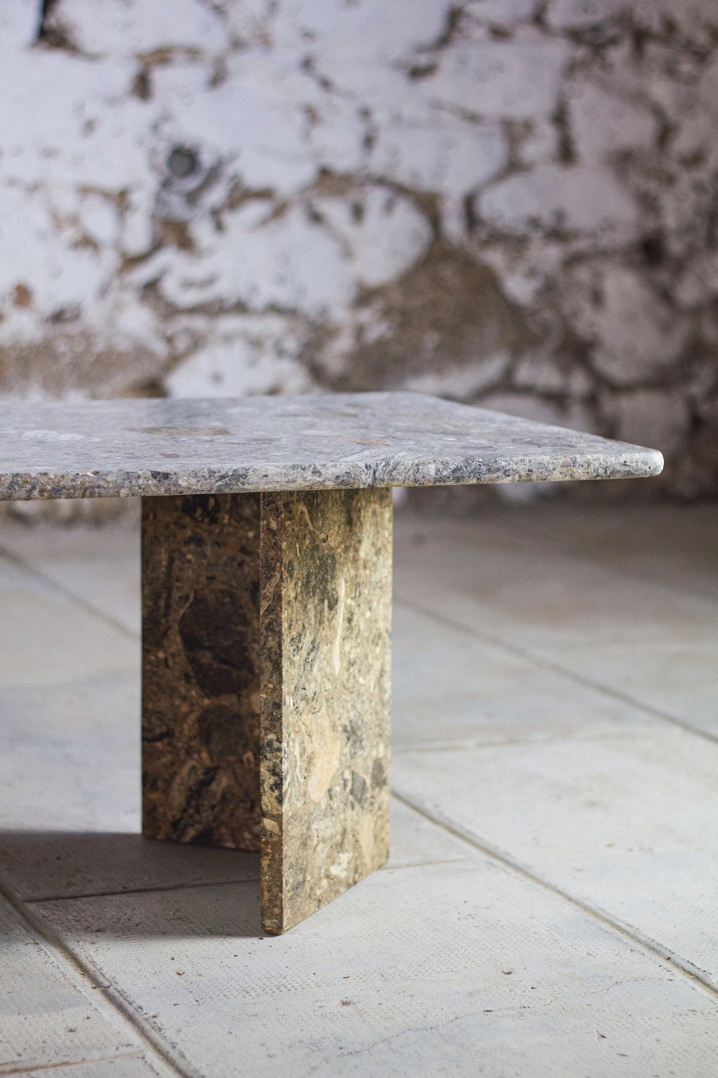 Table basse en travertin terrazzo, 1970