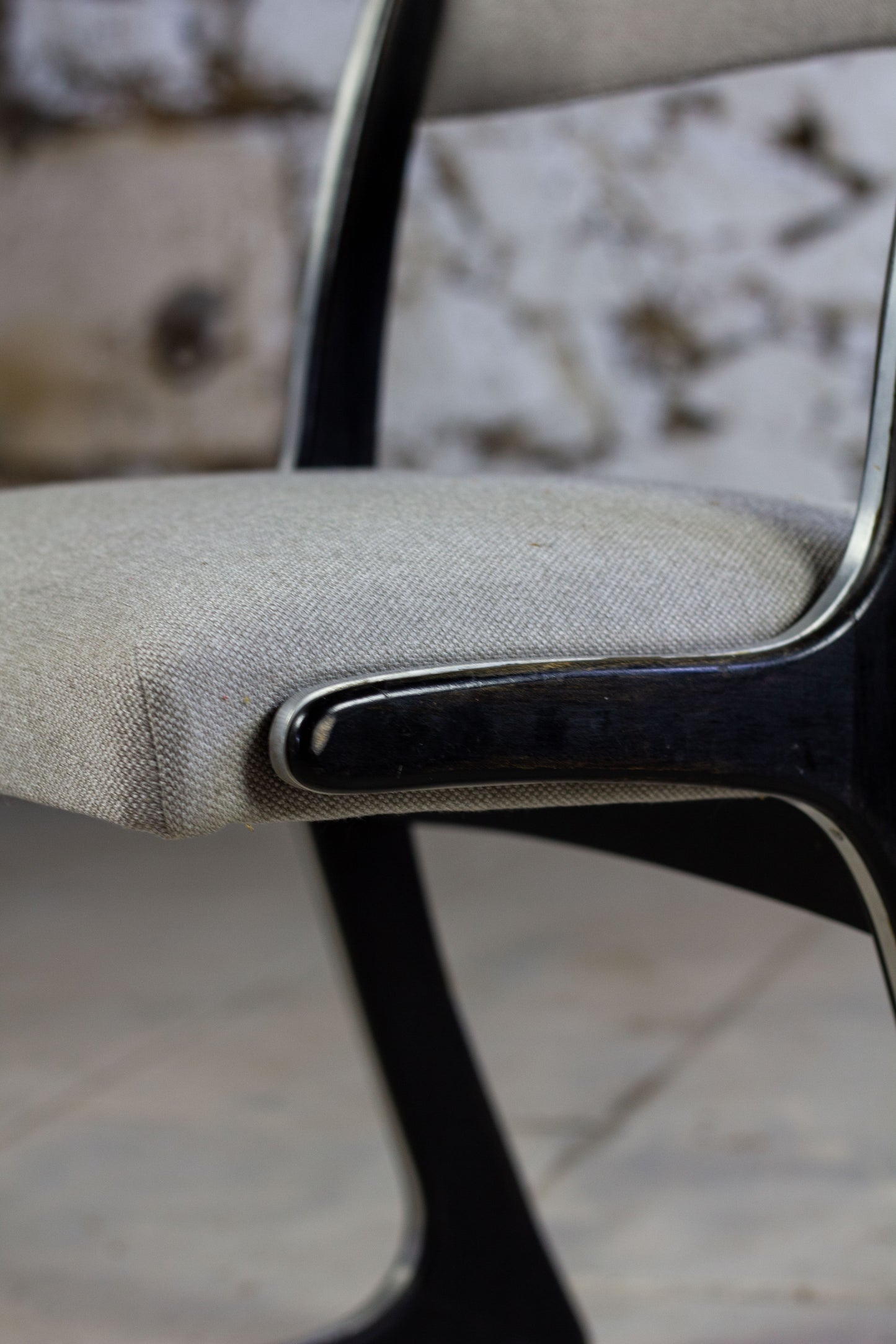 Lot de 5 chaises Kangourou Baumann, 1960