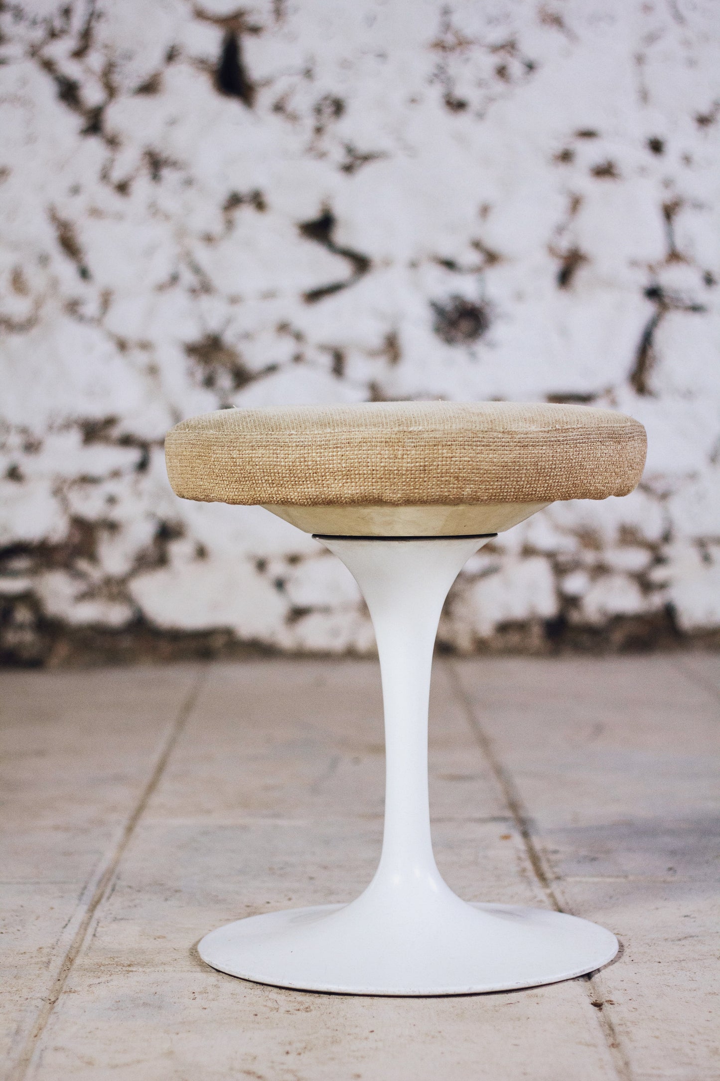 Tabouret tulipe par Eero Saarinen pour KNOLL, 1960