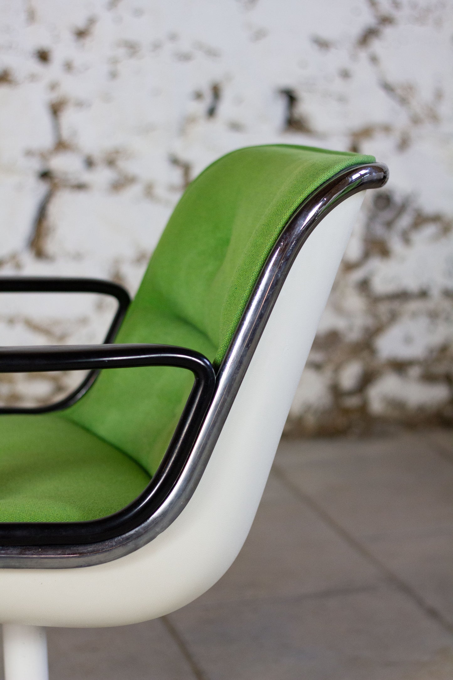 Fauteuil "Executive" vert par Charles Pollock pour Knoll, 1960