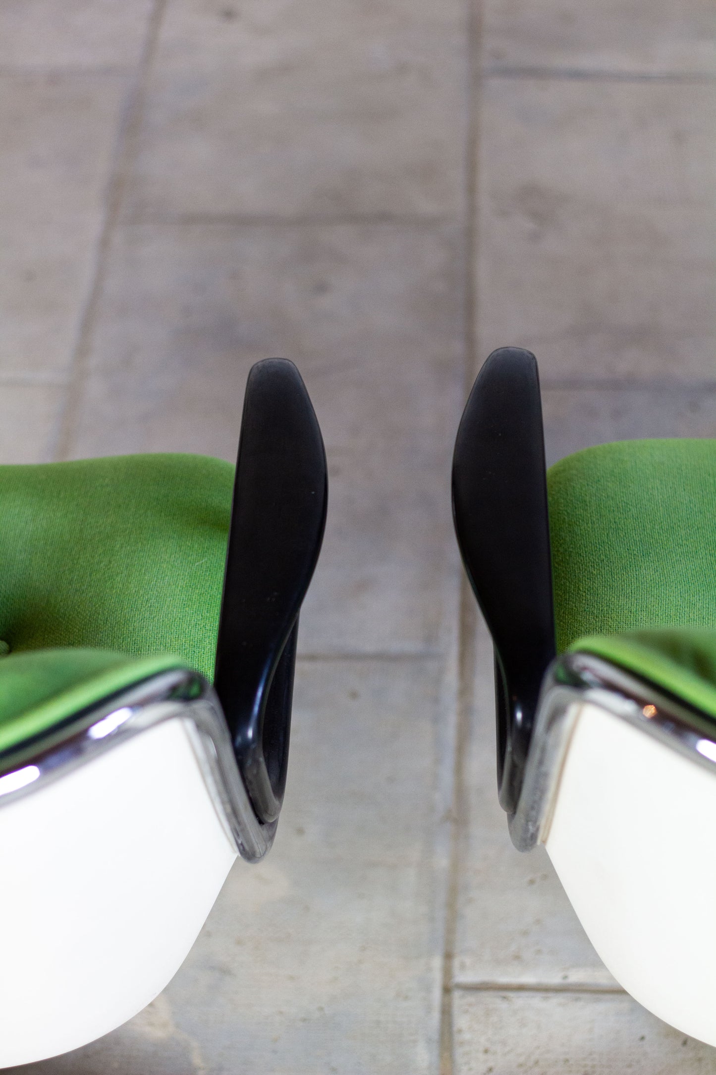 Fauteuil "Executive" vert par Charles Pollock pour Knoll, 1960