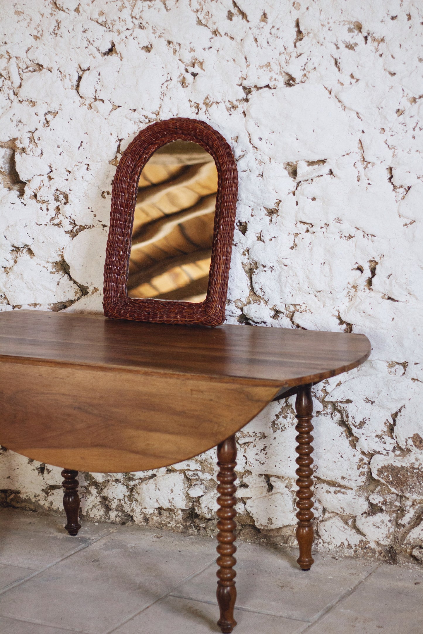 Miroir en osier tressé espagnol, 1960