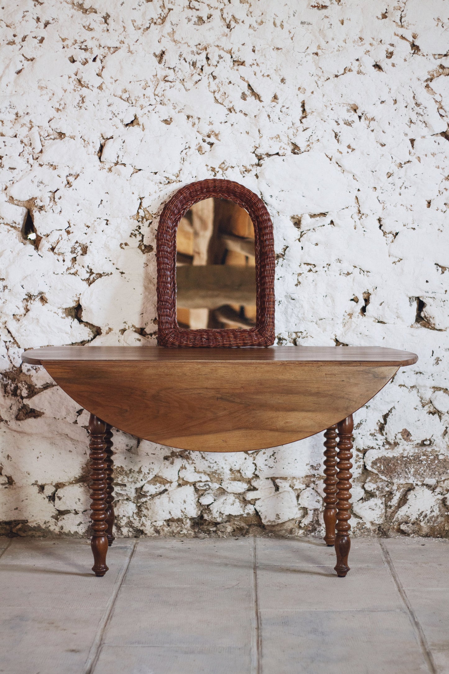 Miroir en osier tressé espagnol, 1960