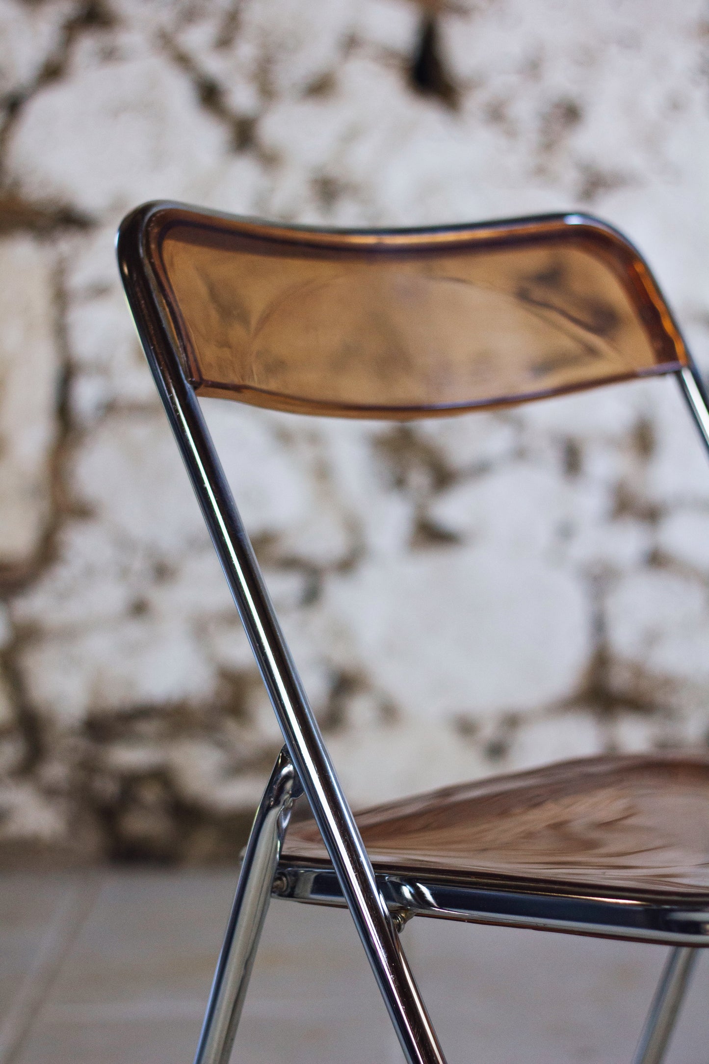 Chaise pliante en plexiglas et chrome, 1970