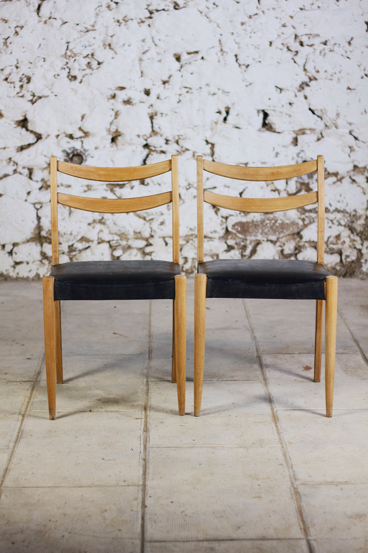 Chaise scandinave vintage en teck et skaï, 1960