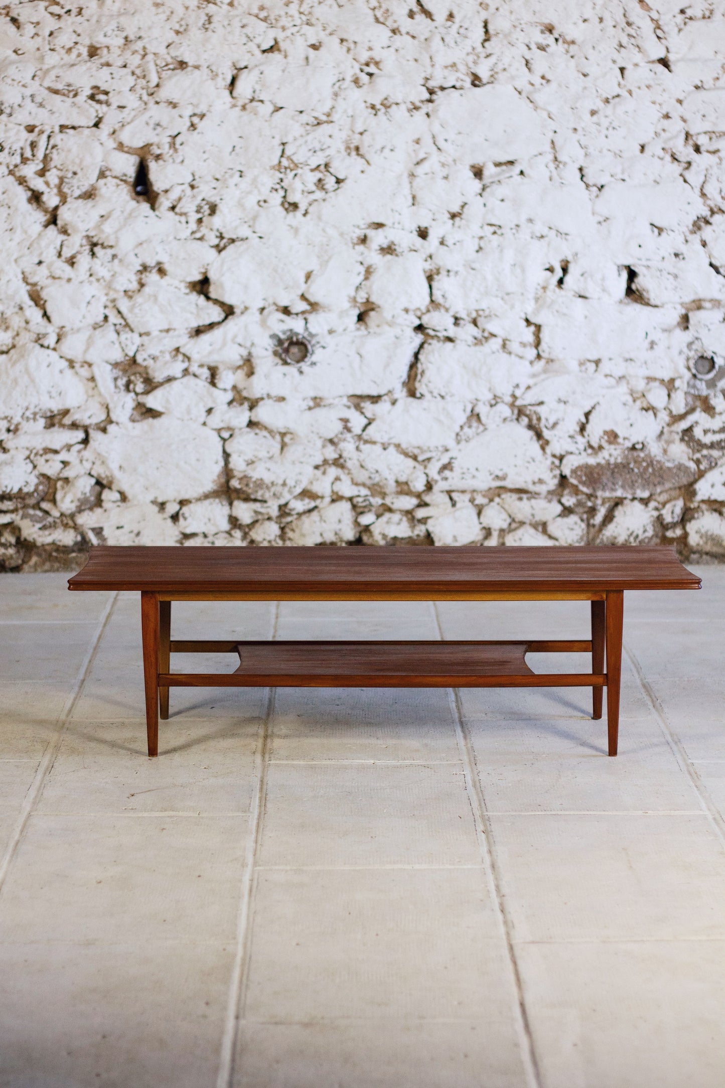 Table basse Mid-Century en teck massif par Richard Hornby pour Fyne Ladye, 1960