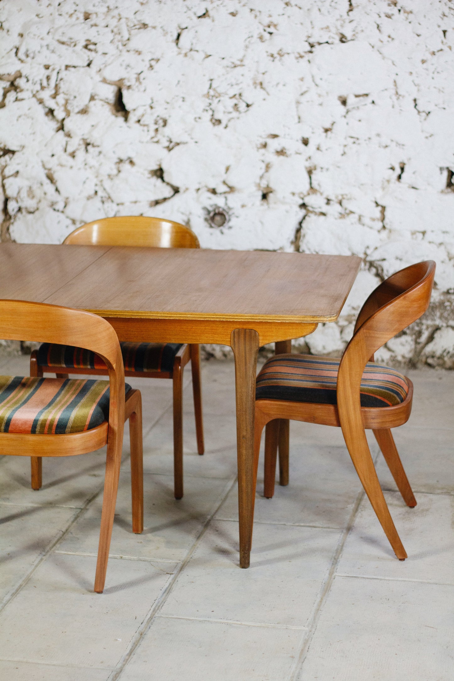 Table à manger scandinave vintage en teck, 1960