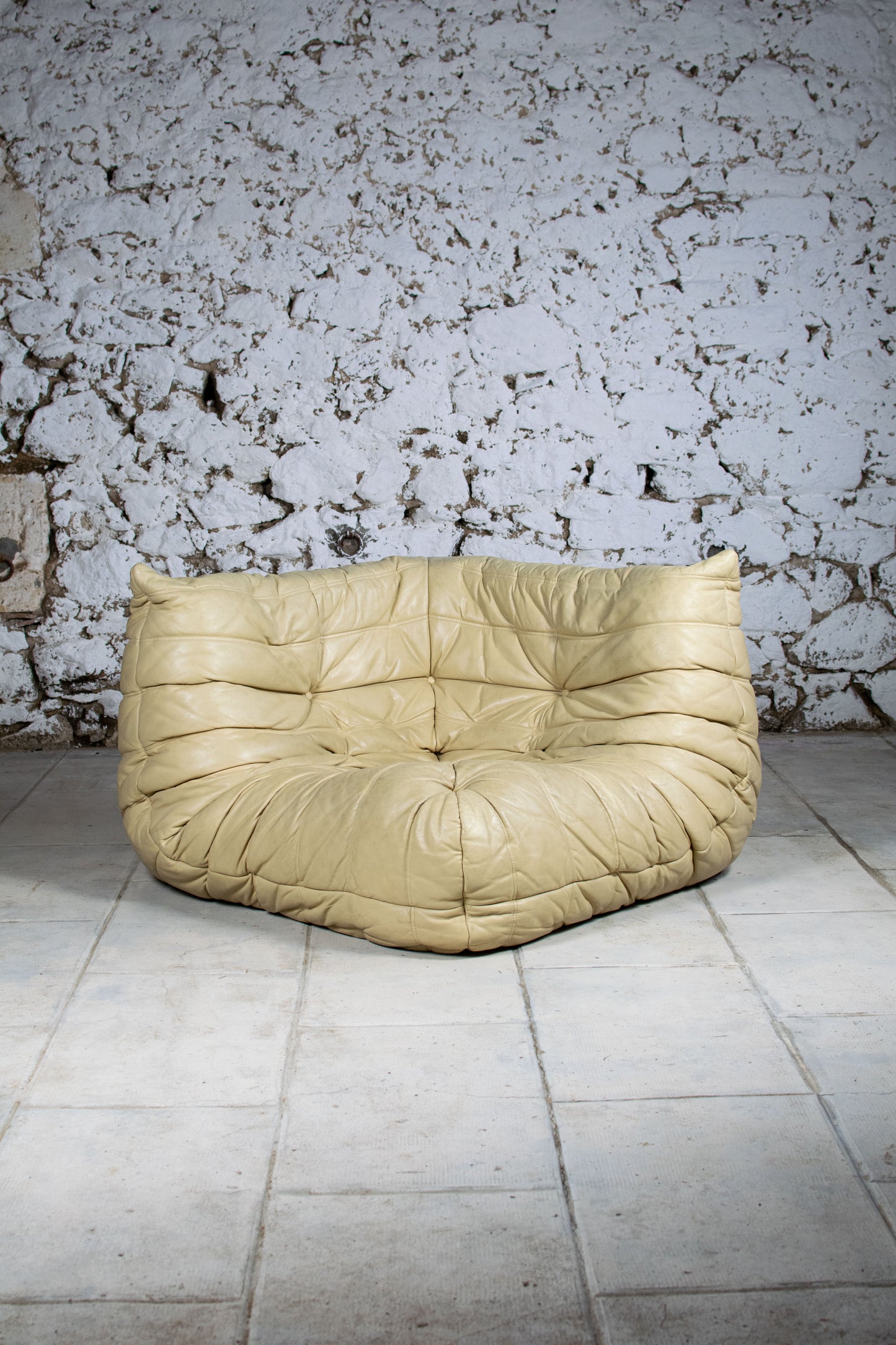 Fauteuil d'angle Togo par Michel Ducaroy, LIGNE ROSET