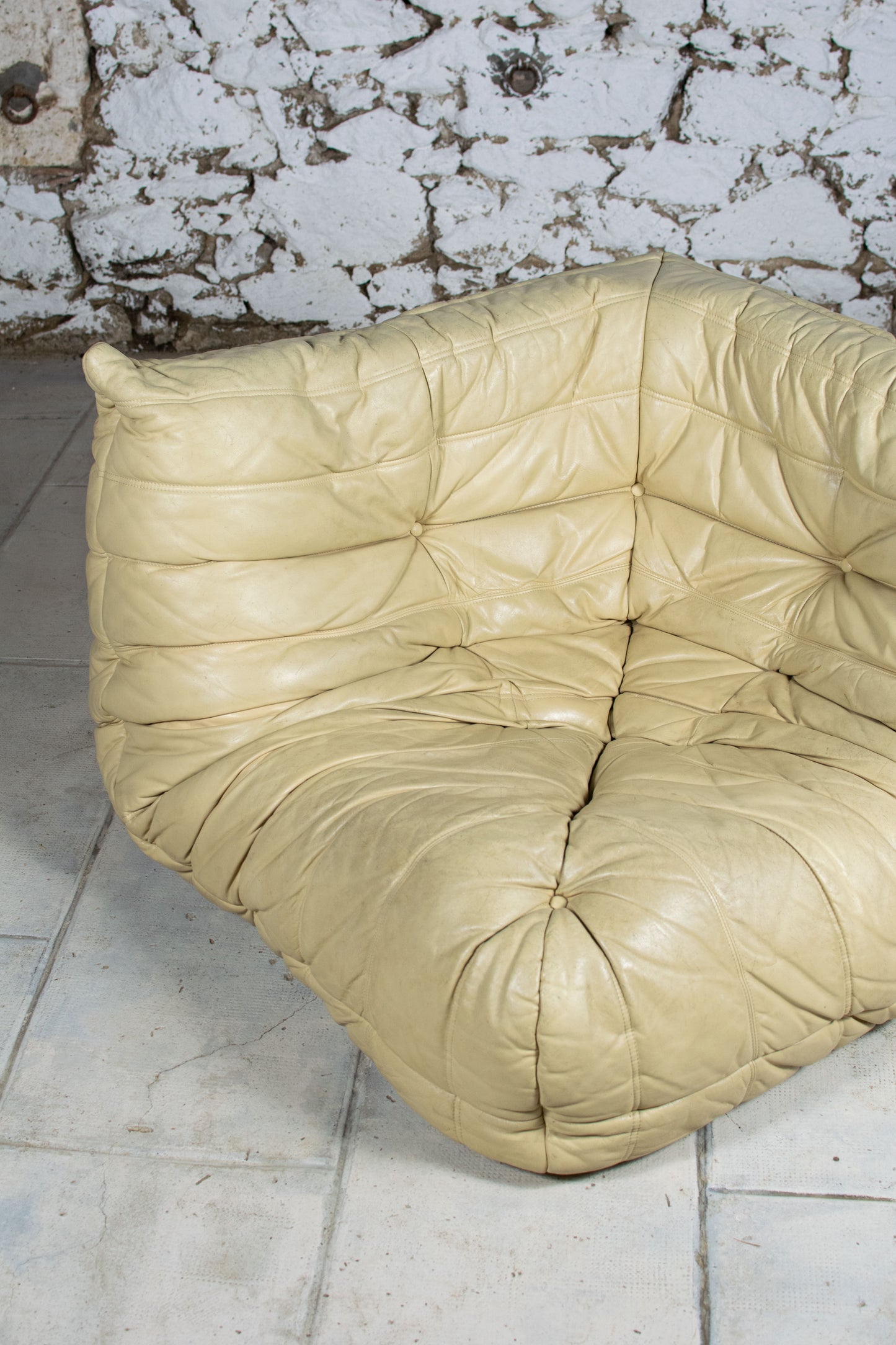 Fauteuil d'angle Togo par Michel Ducaroy, LIGNE ROSET