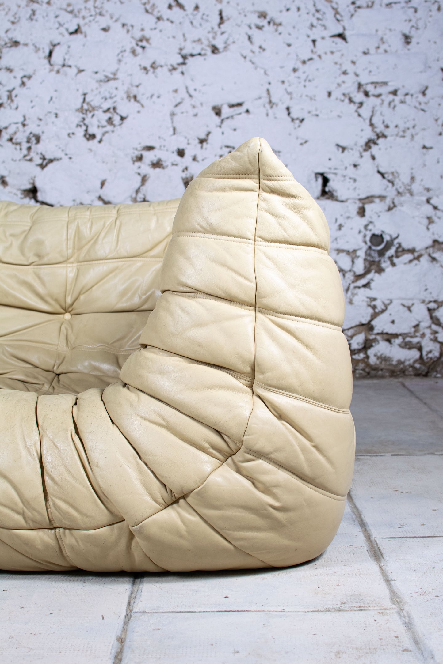 Fauteuil d'angle Togo par Michel Ducaroy, LIGNE ROSET