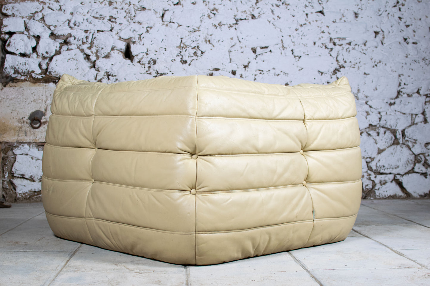 Fauteuil d'angle Togo par Michel Ducaroy, LIGNE ROSET