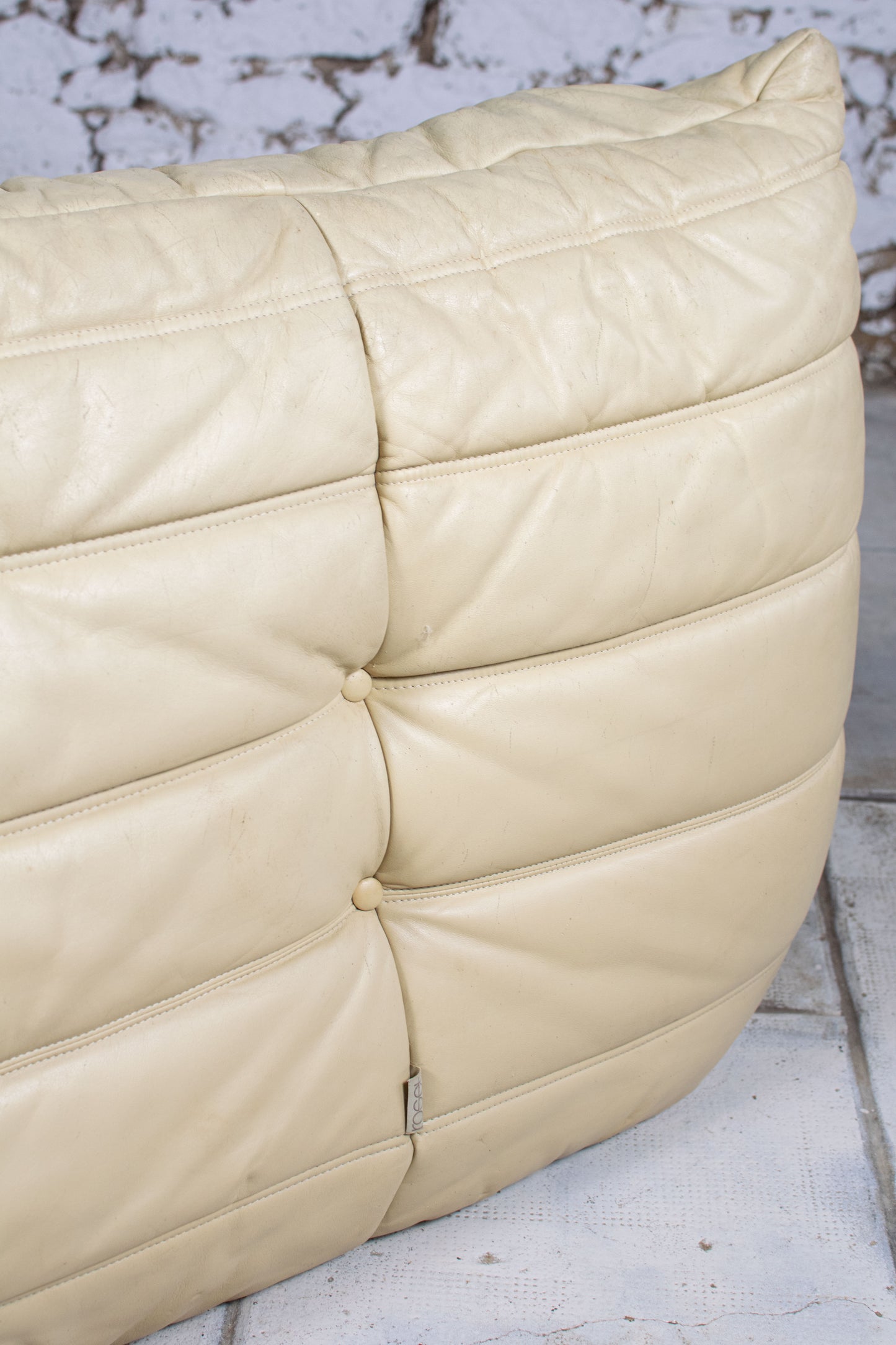 Fauteuil d'angle Togo par Michel Ducaroy, LIGNE ROSET