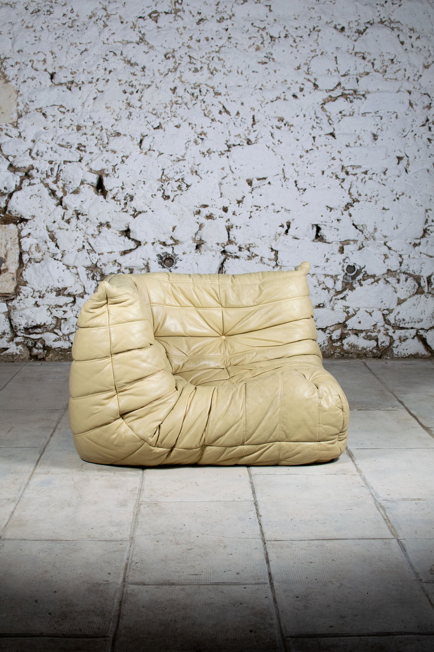 Fauteuil d'angle Togo par Michel Ducaroy, LIGNE ROSET