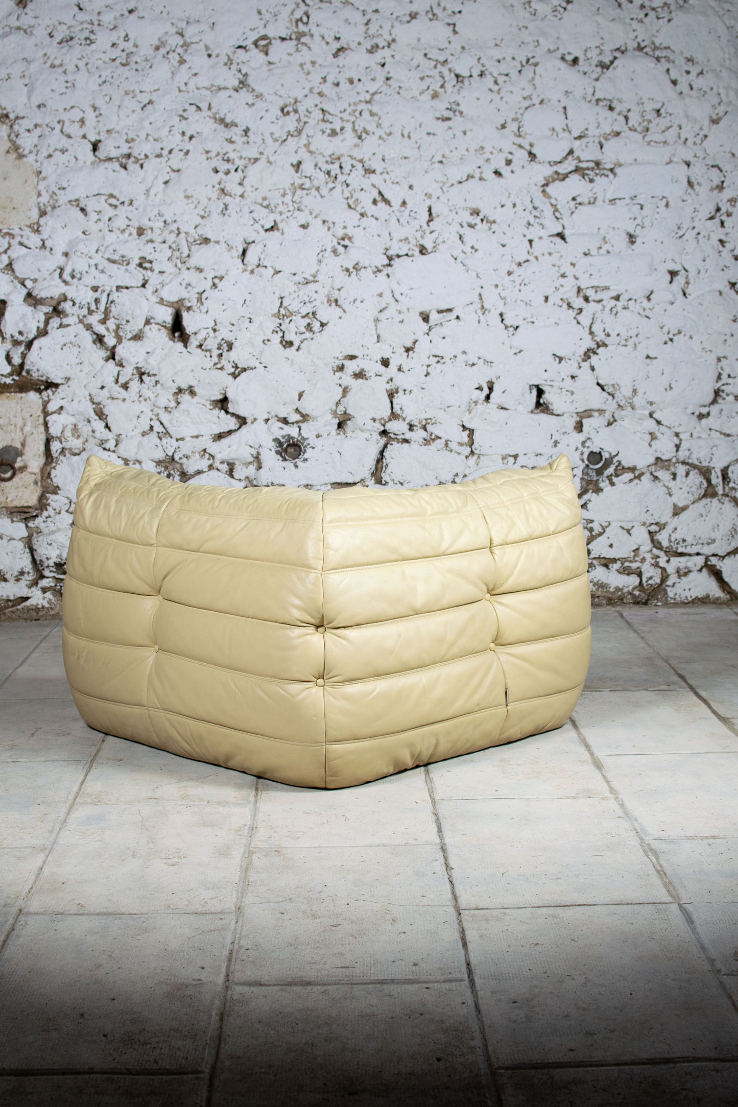Fauteuil d'angle Togo par Michel Ducaroy, LIGNE ROSET
