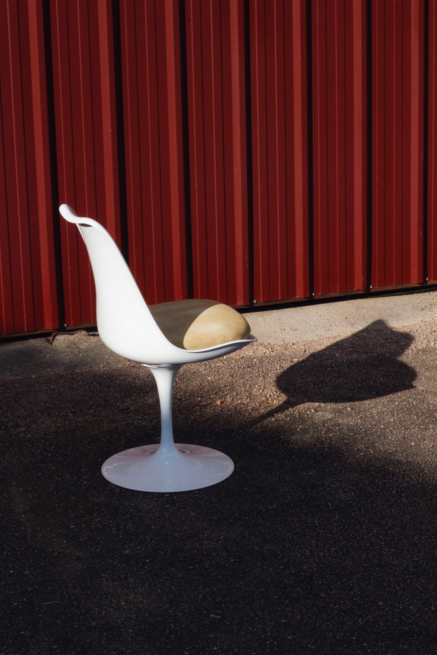Chaise tulipe par Eero Saarinen pour KNOLL, 1960