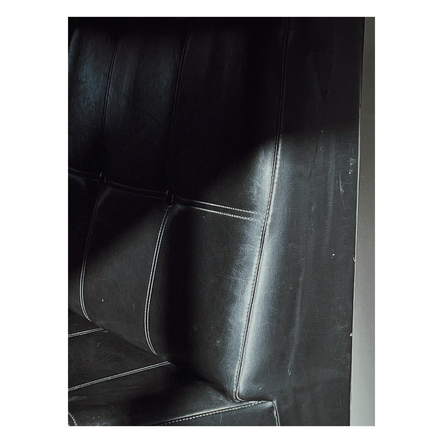 Chauffeuse style "samouraï" par Joseph André Motte, 1970