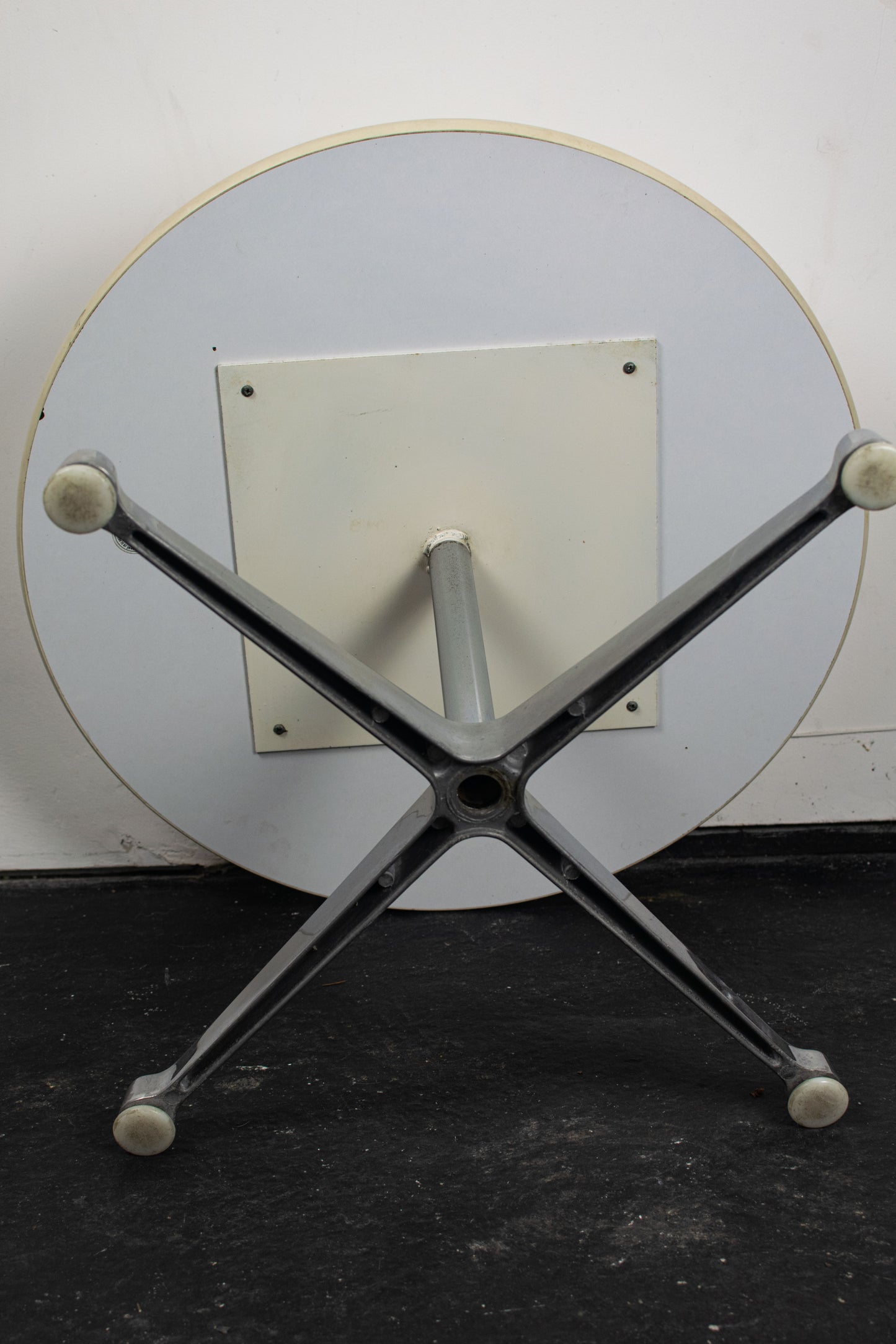 Table d'appoint Eames, MOBILIER INTERNATIONAL, 1960