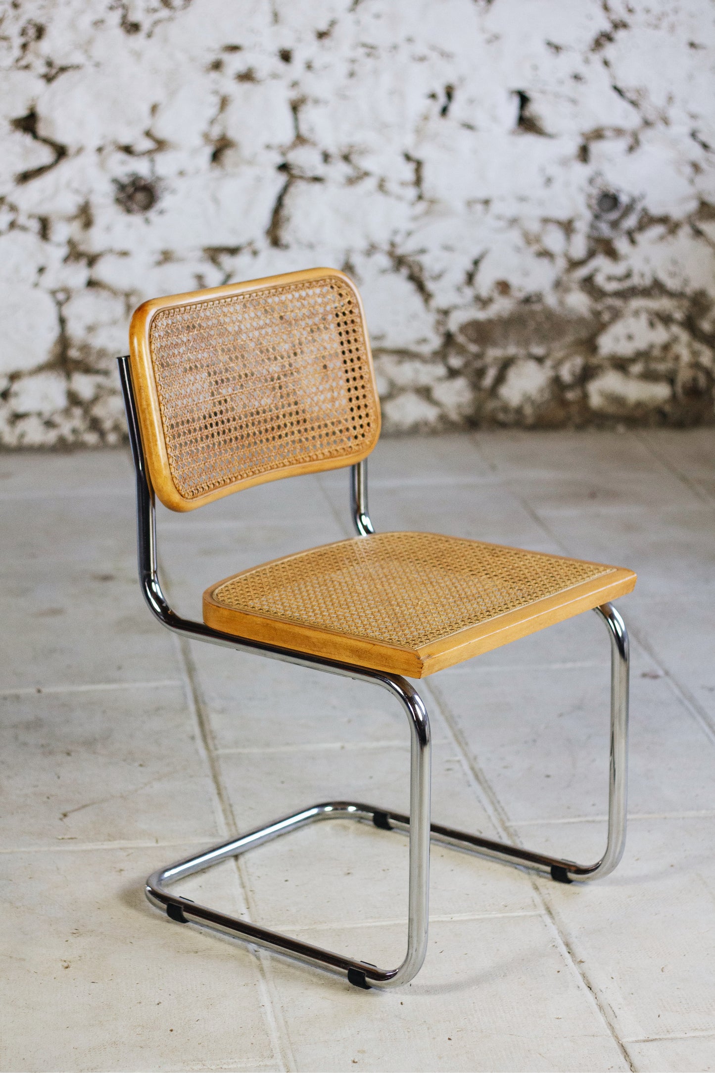 Lot de 4 chaises Cesca B32 par Marcel Breuer