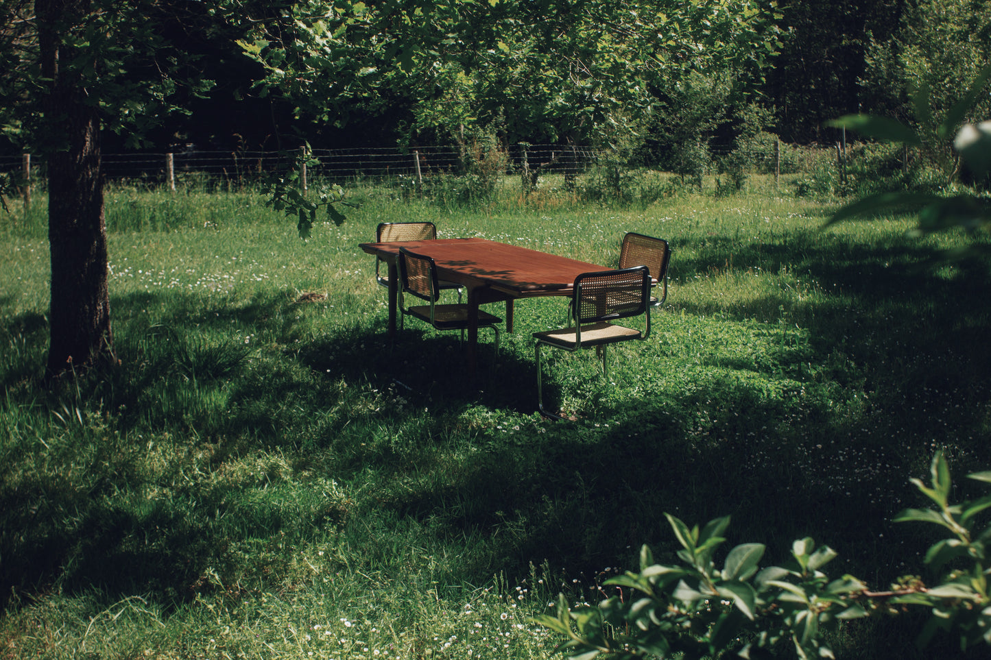 Table scandinave en teck avec rallonges par Johannes Andersen, 1960