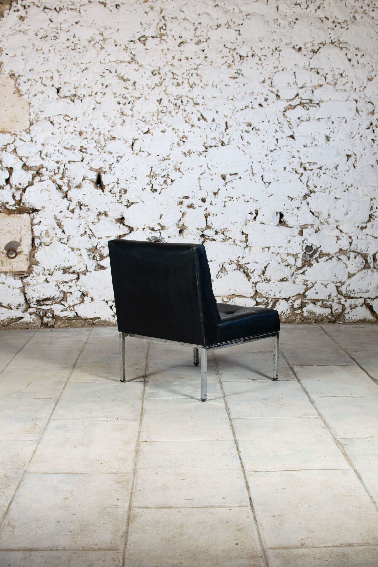 Chauffeuse style "samouraï" par Joseph André Motte, 1970