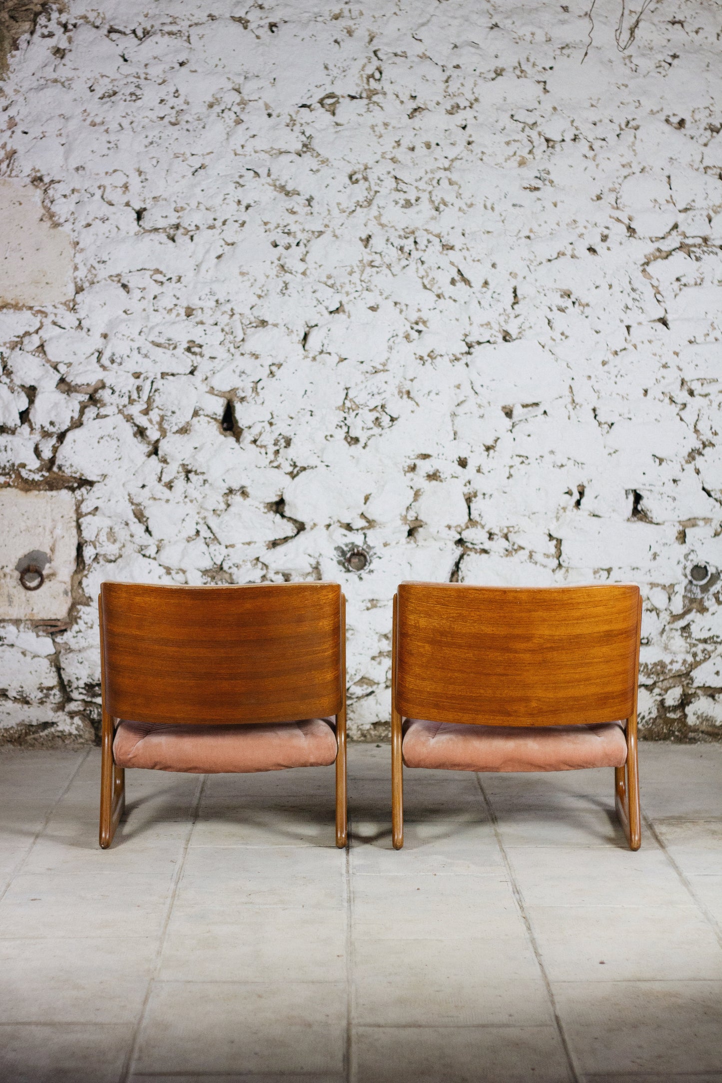 Paire de fauteuils lounge "traineau" Baumann, 1960
