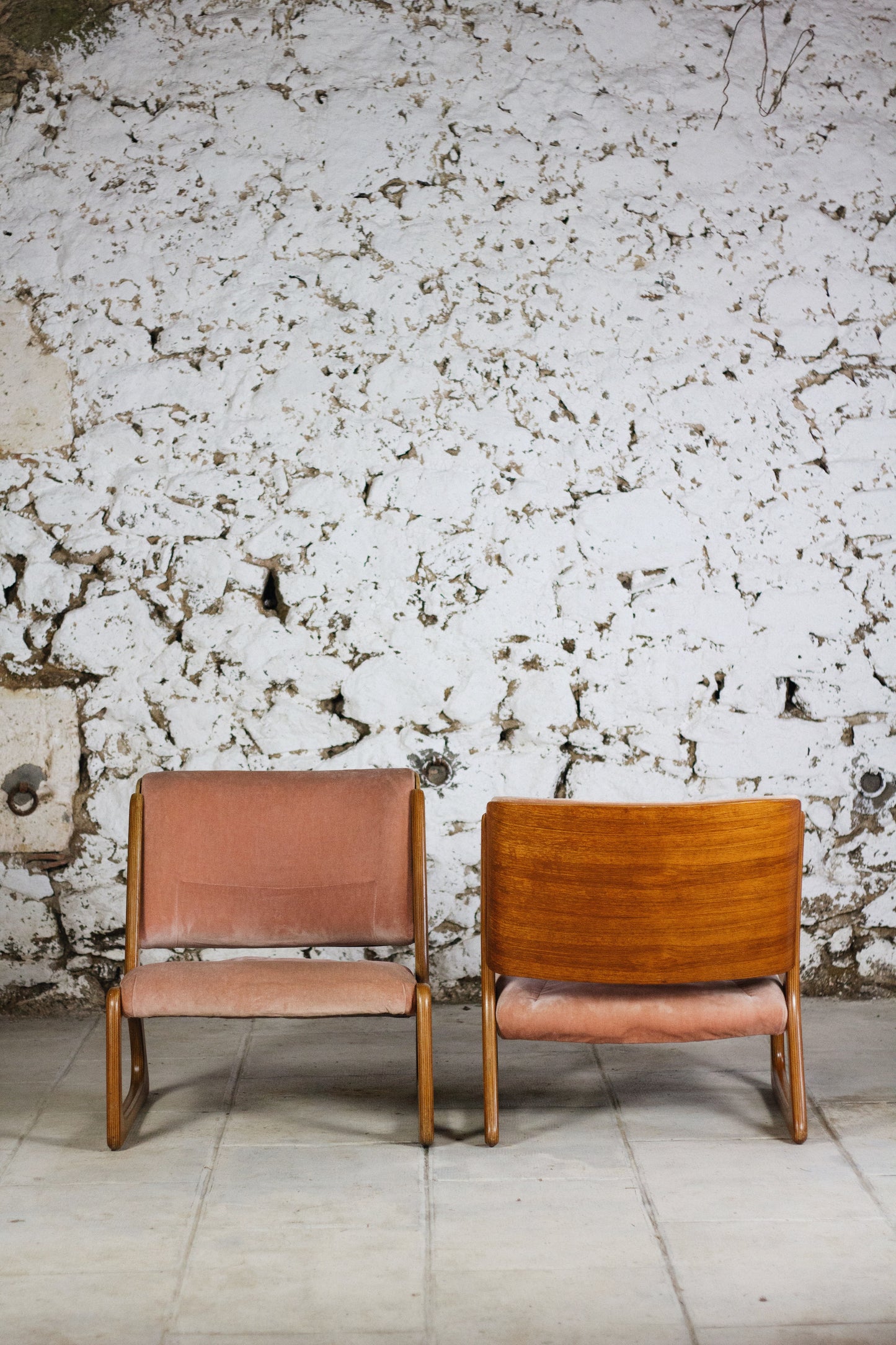 Paire de fauteuils lounge "traineau" Baumann, 1960