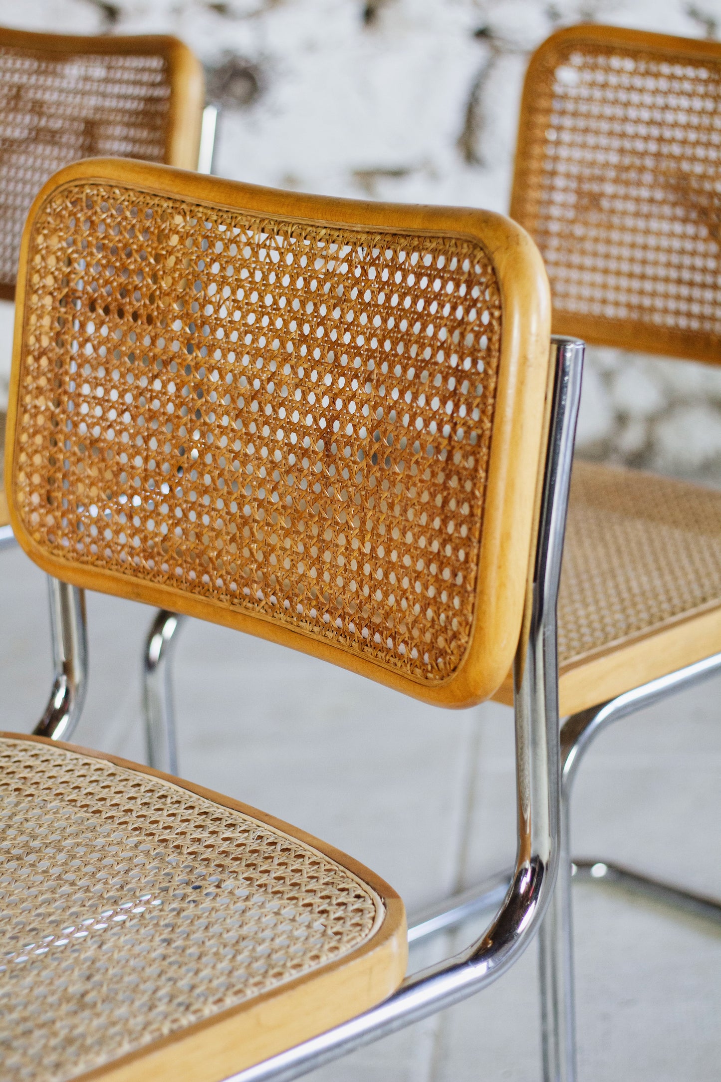 Lot de 4 chaises Cesca B32 par Marcel Breuer