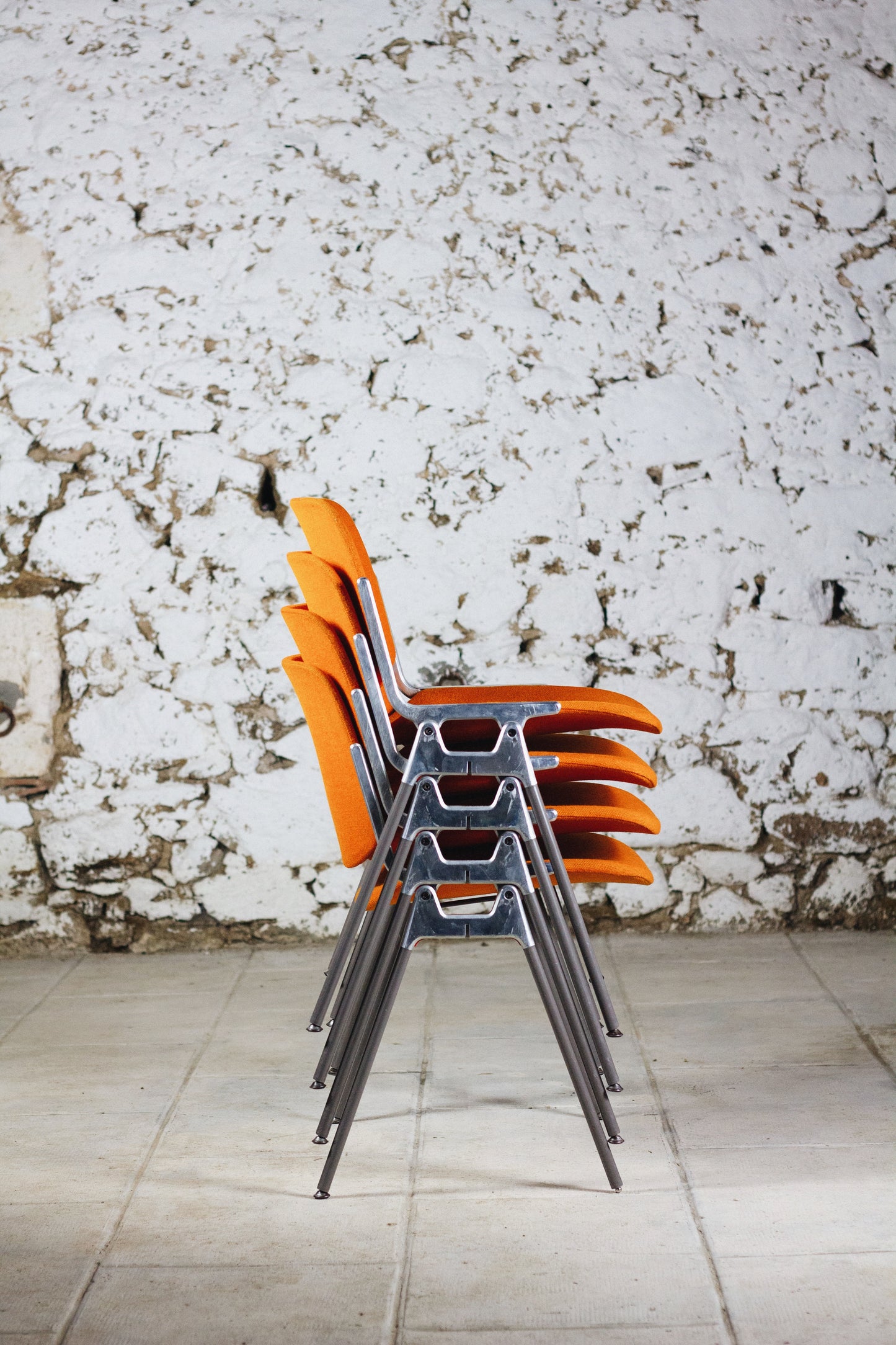 Série de 6 chaises DSC106 par Giancarlo Piretti pour Castelli