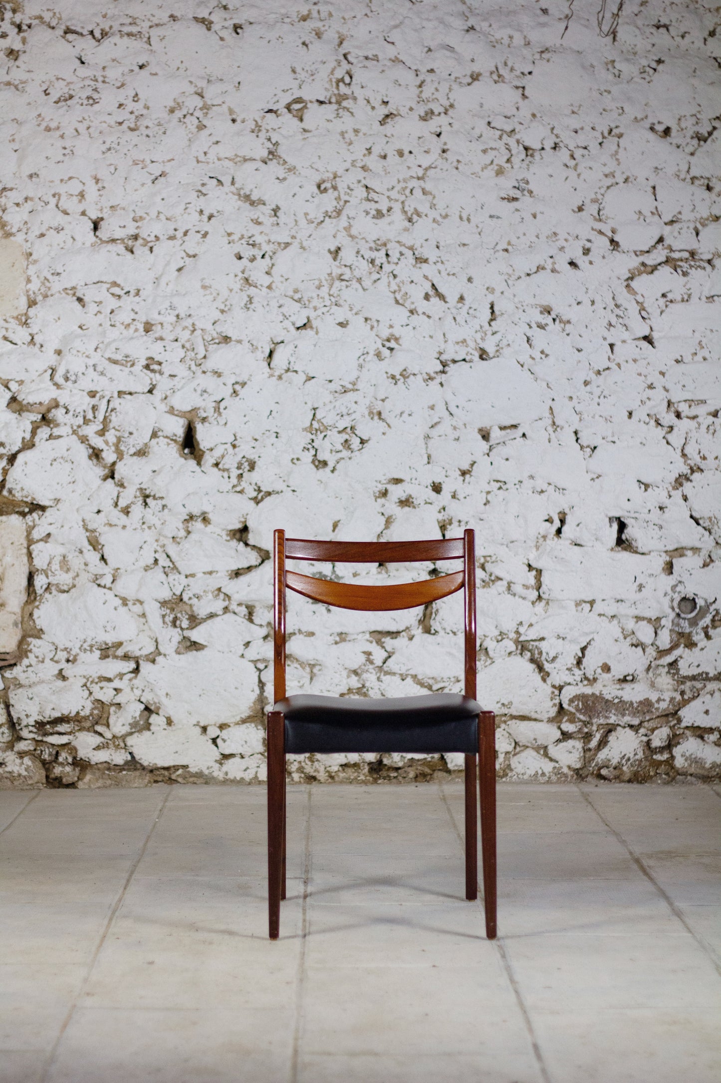 Chaise scandinave en teck et skaï, 1960
