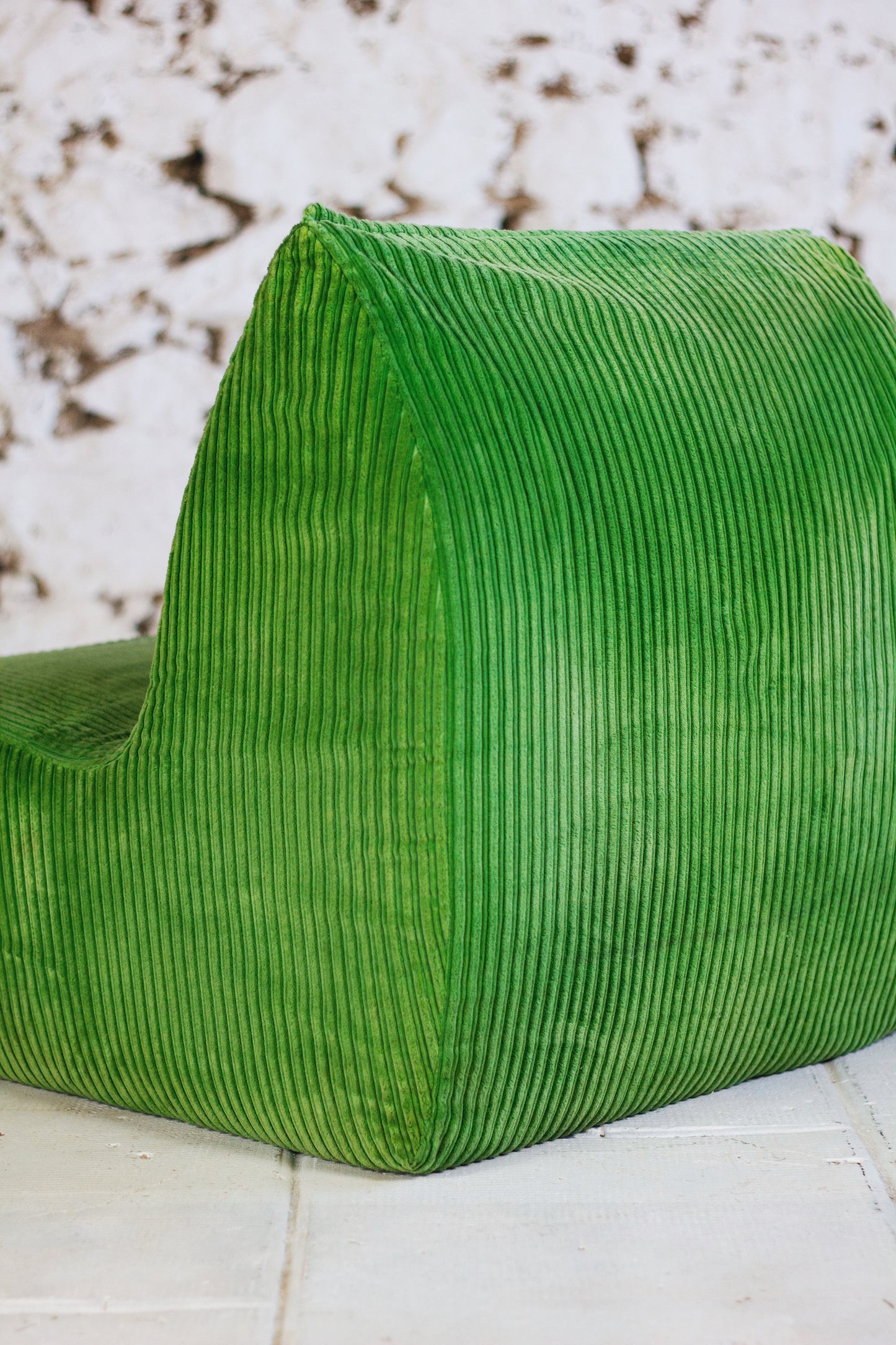 Chauffeuse vintage velours côtelé vert, 1970