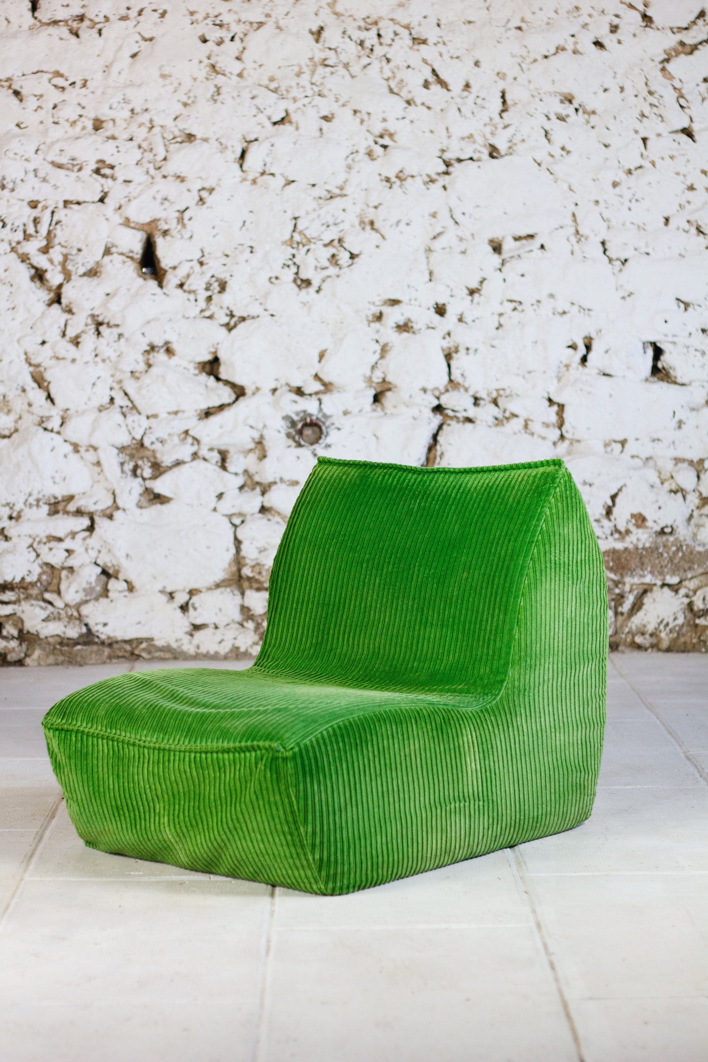 Chauffeuse vintage velours côtelé vert, 1970