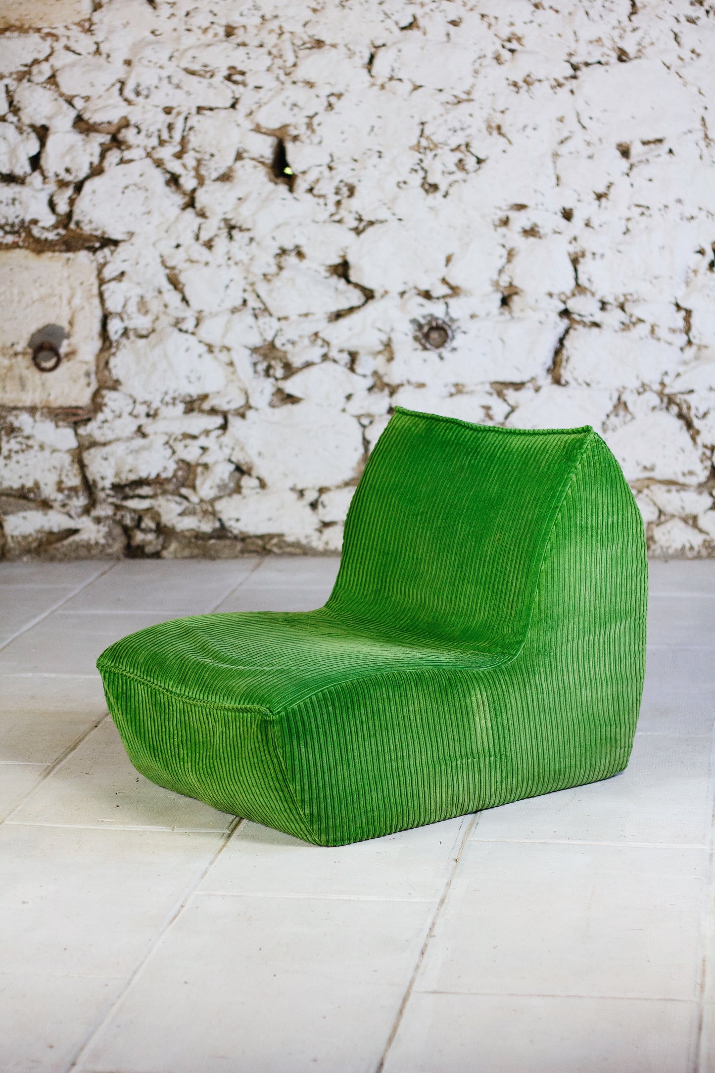 Chauffeuse vintage velours côtelé vert, 1970