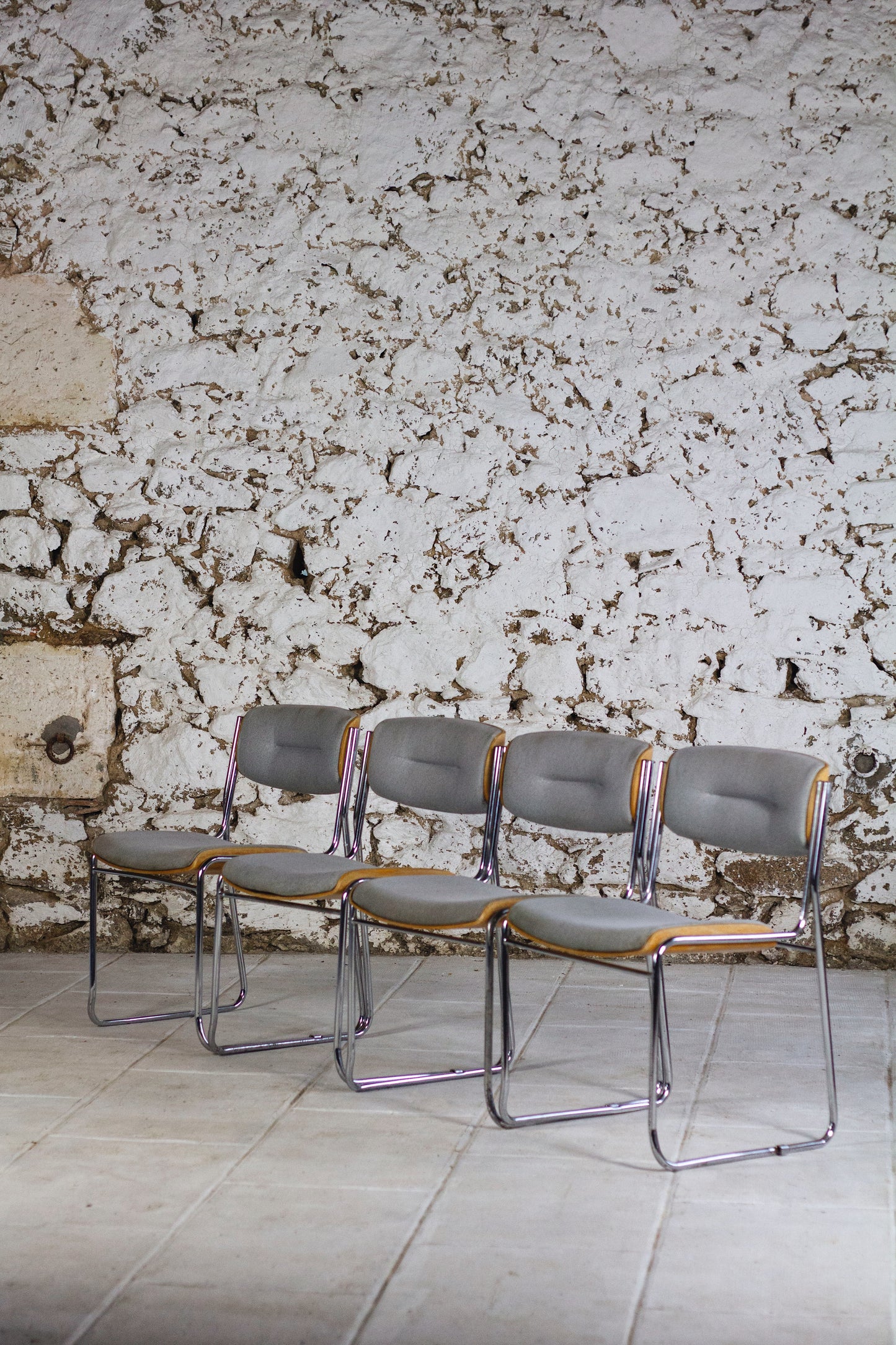 4 chaises de conférence de La Sorbonne, 1970