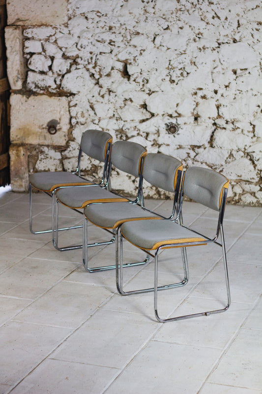 4 chaises de conférence de La Sorbonne, 1970