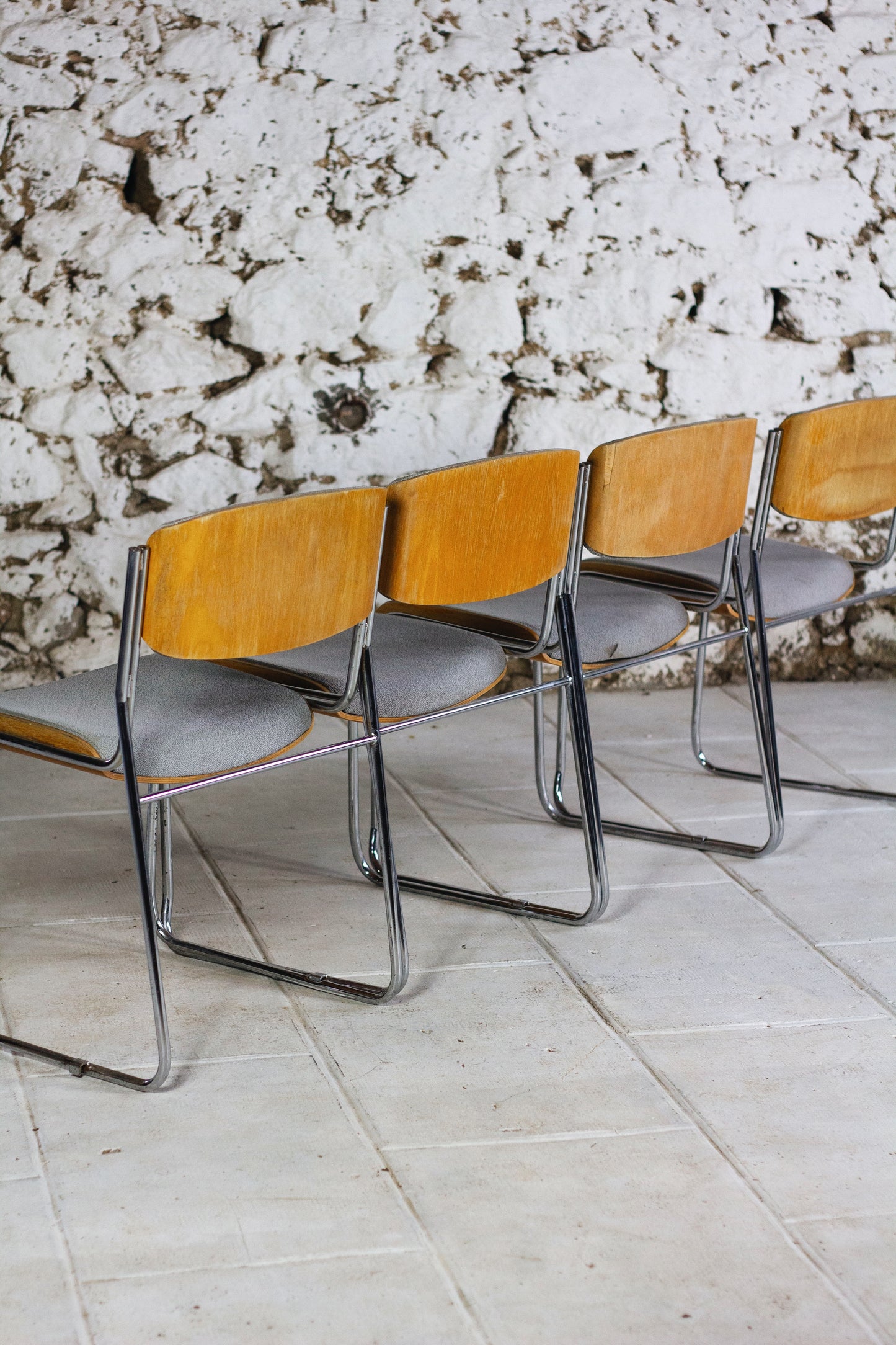 4 chaises de conférence de La Sorbonne, 1970
