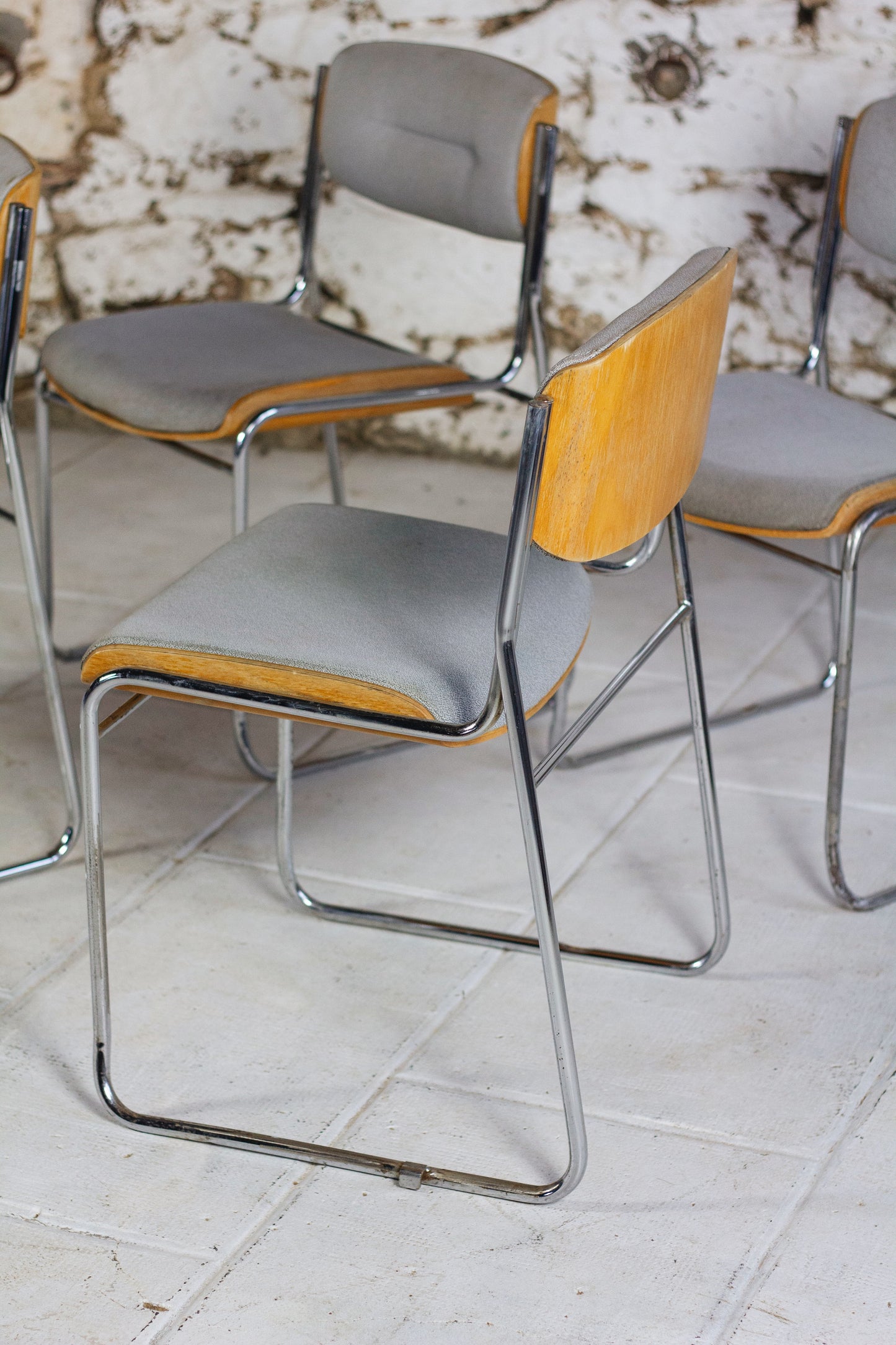 4 chaises de conférence de La Sorbonne, 1970