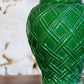 Lampe en faïence verte tressée