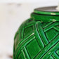 Lampe en faïence verte tressée