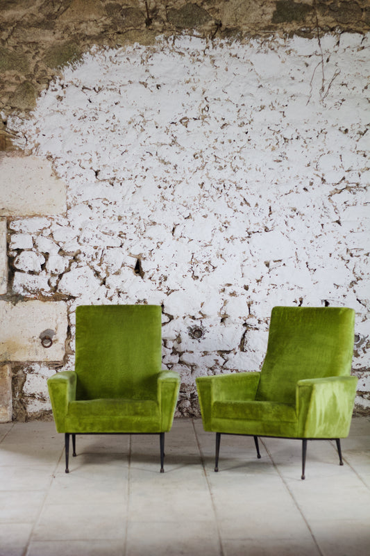 Paire de fauteuils vintage velours vert, 1950