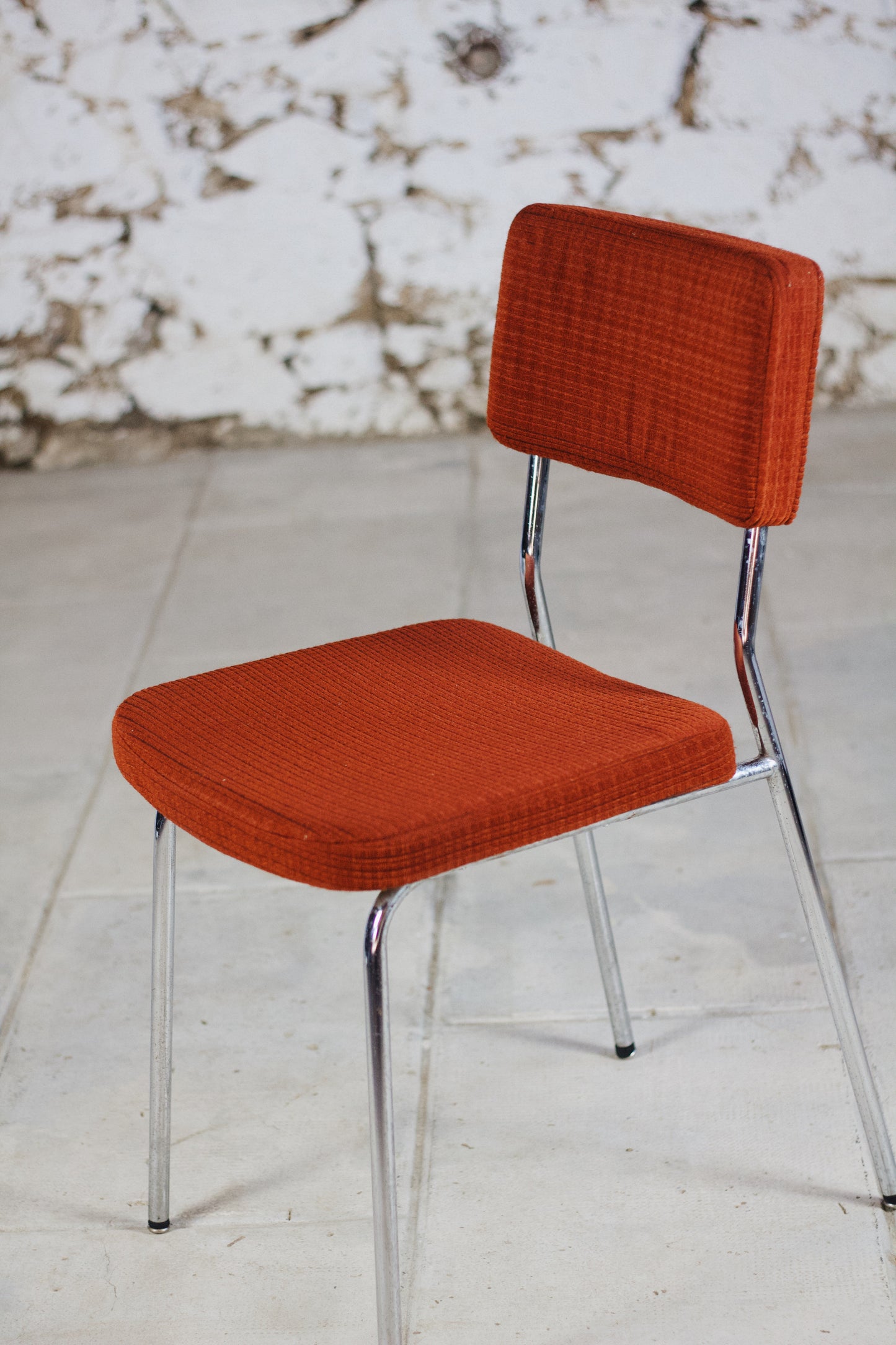 Chaise en velours vintage, 1970